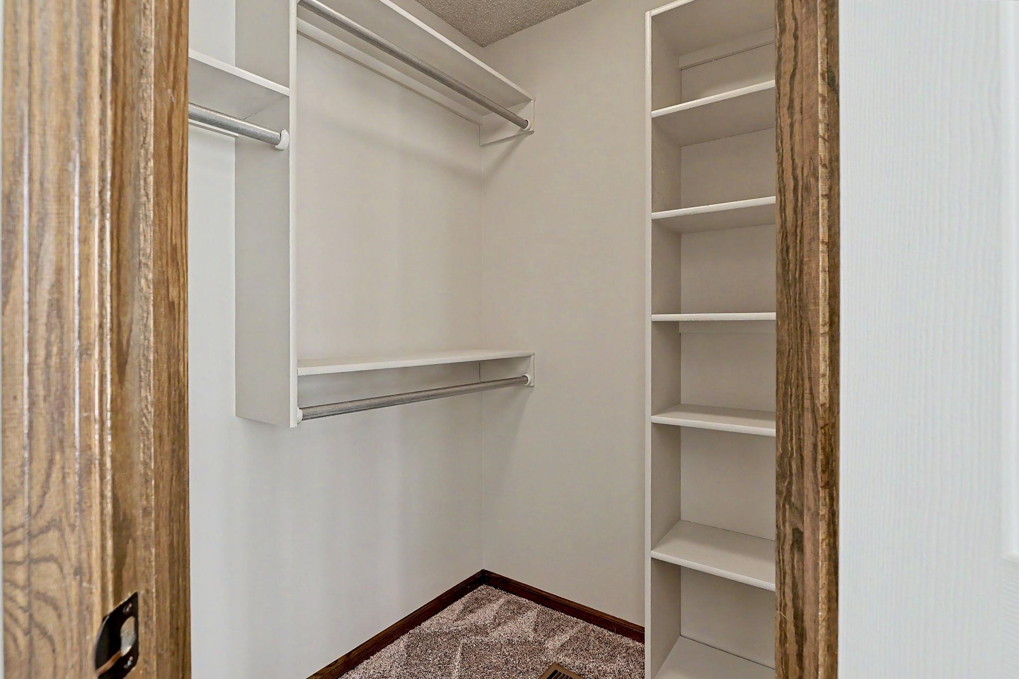 3412 N Ridge Port Property Photo 20