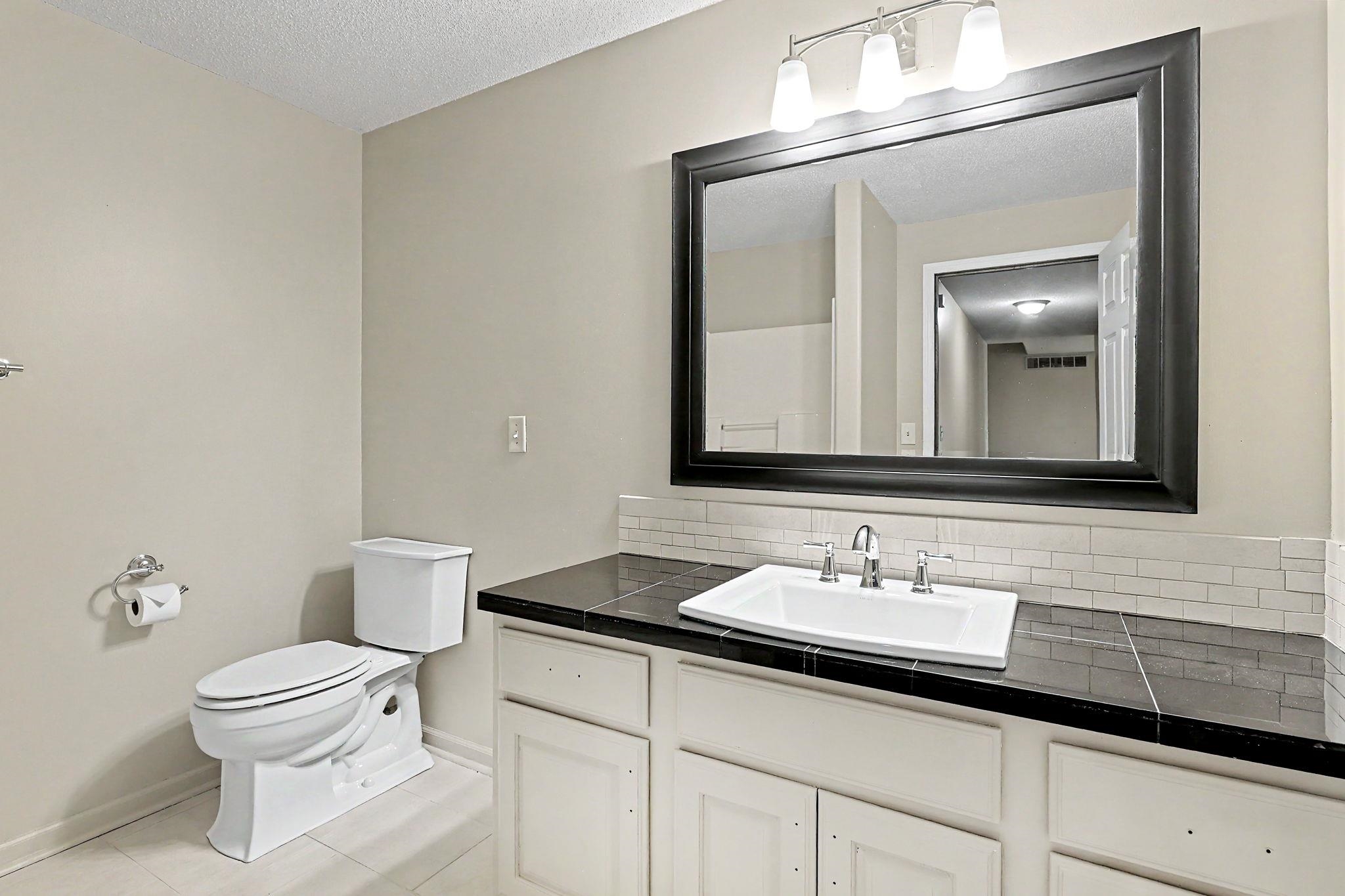 3412 N Ridge Port Property Photo 22