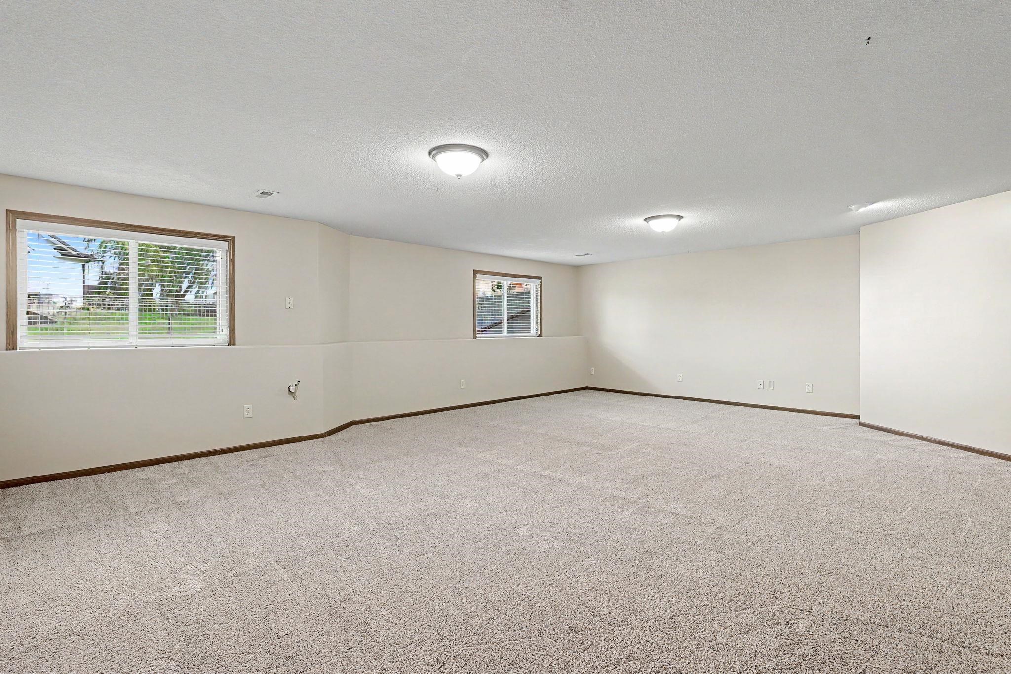 3412 N Ridge Port Property Photo 26