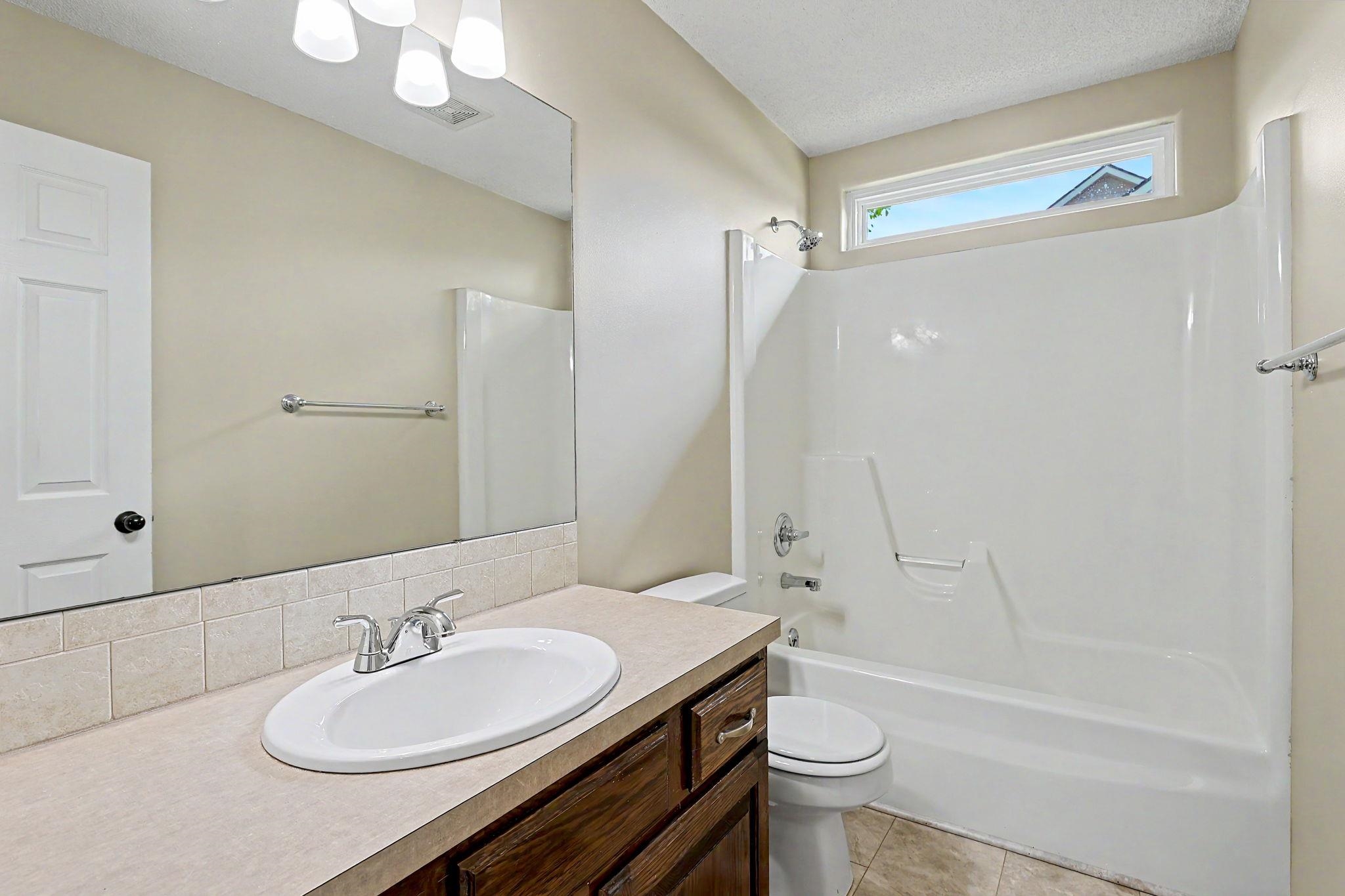 3412 N Ridge Port Property Photo 28