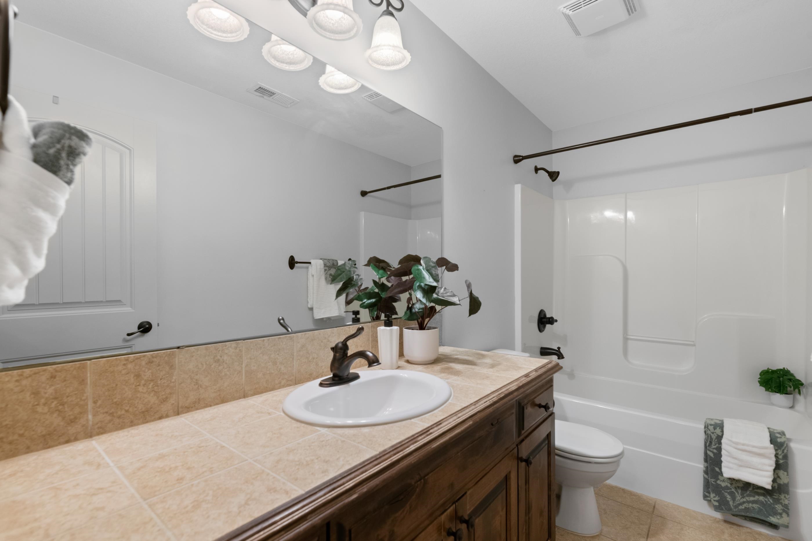 13407 E Mainsgate St Property Photo 25