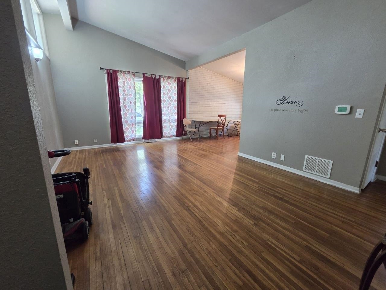 3802 W Del Sienno St Property Photo 3