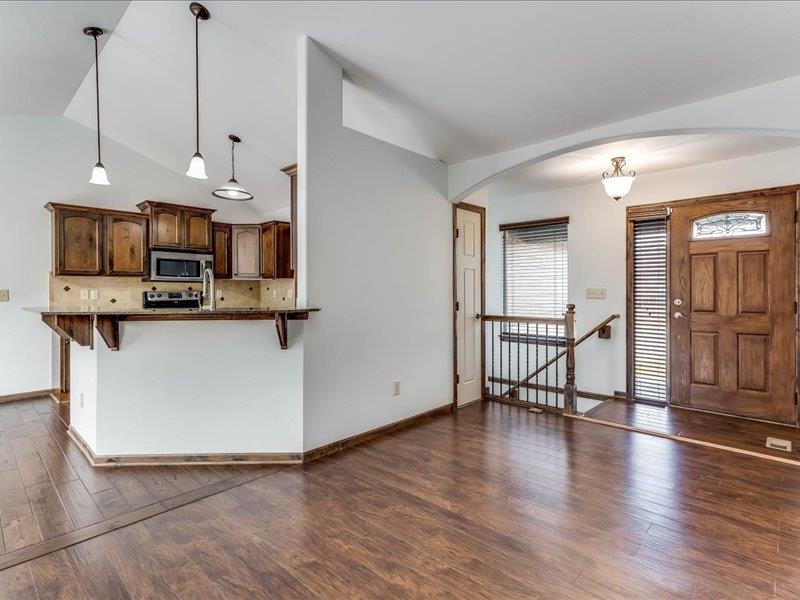 12705 E Woodspring Property Photo 8