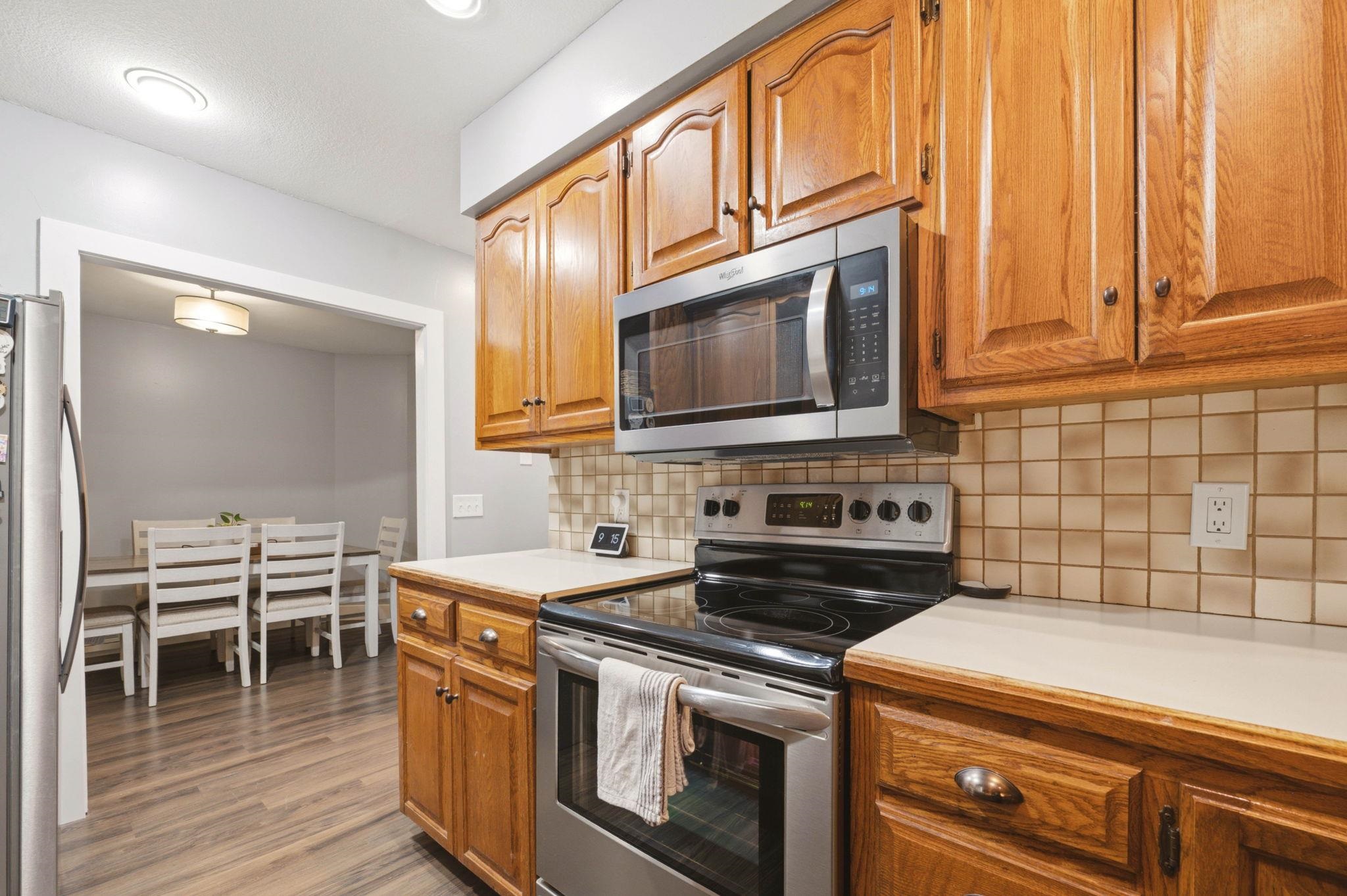 630 N Parkwood Ln Property Photo 11