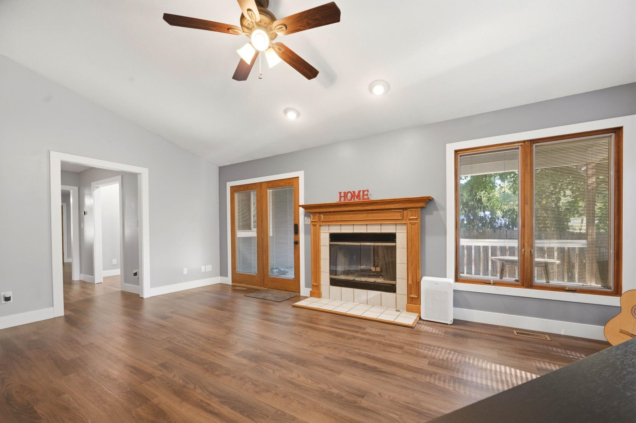 630 N Parkwood Ln Property Photo 14