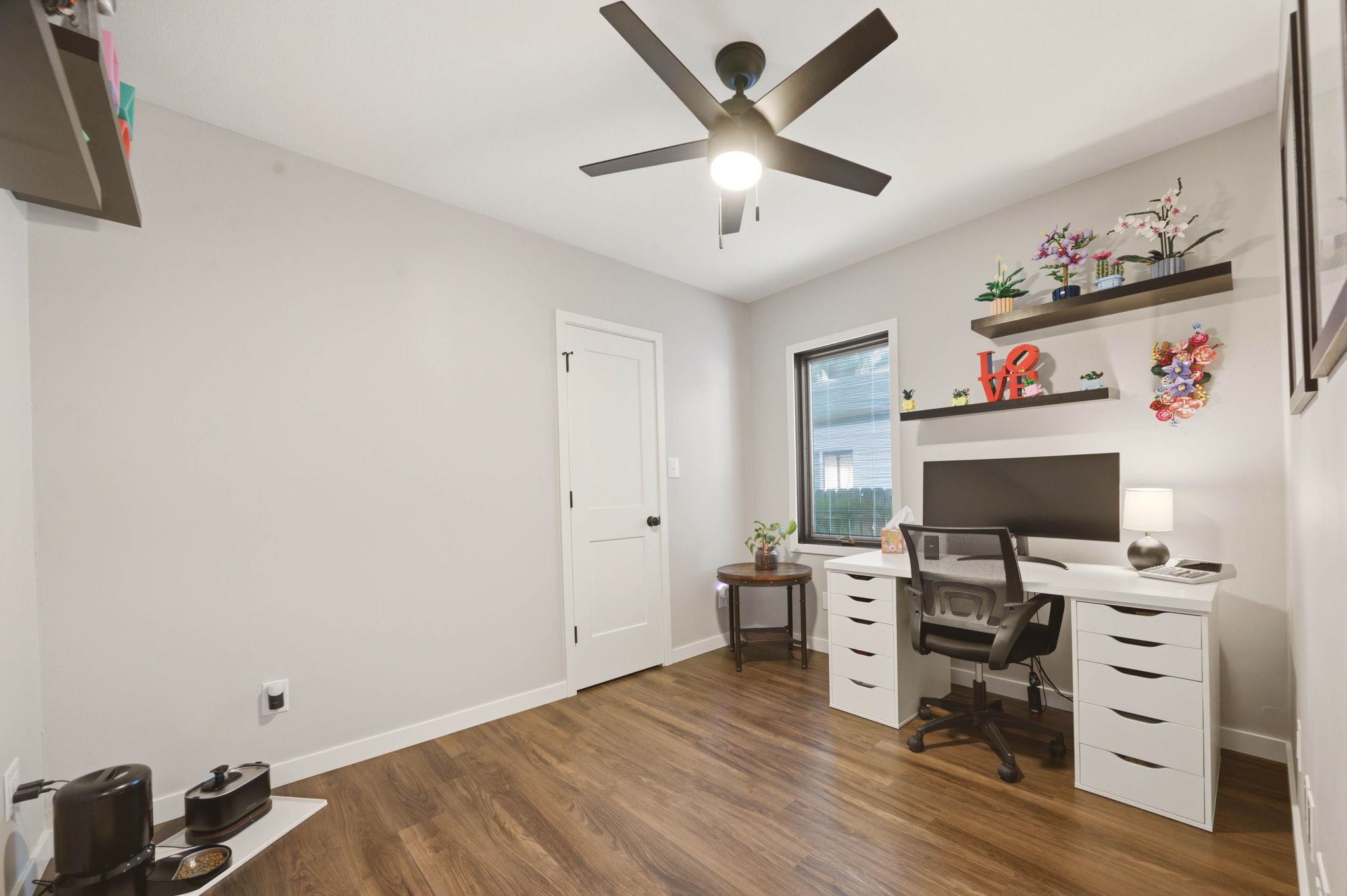 630 N Parkwood Ln Property Photo 19