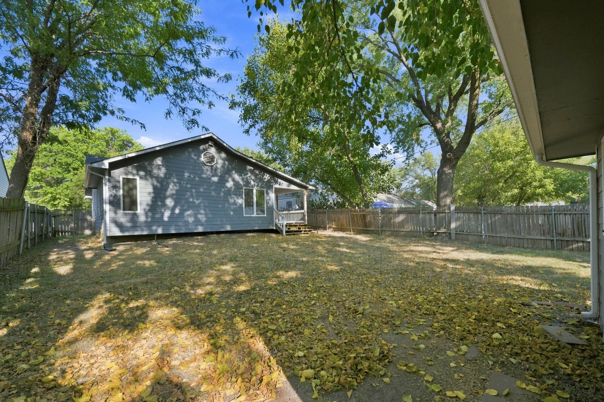 630 N Parkwood Ln Property Photo 26