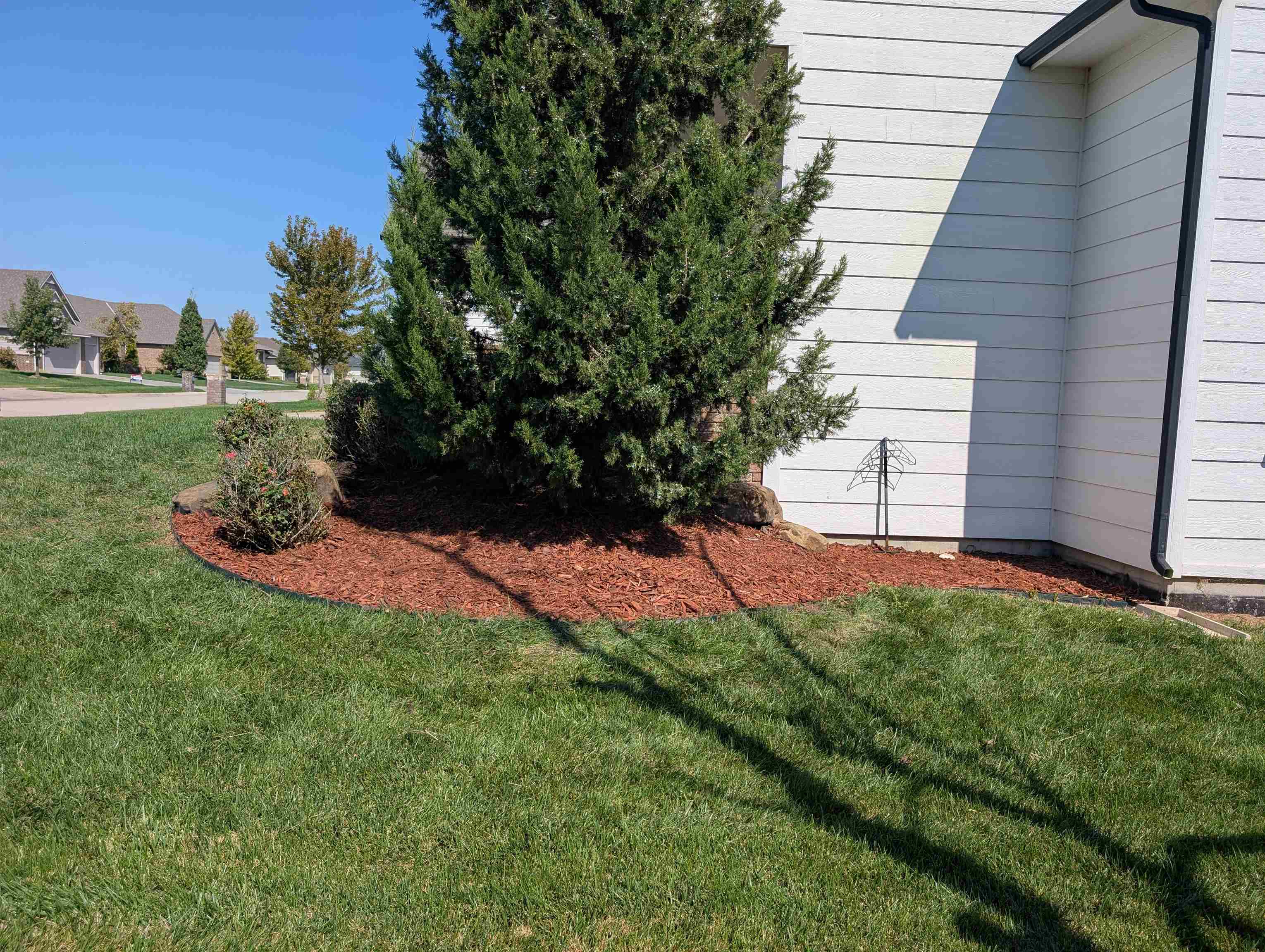 1502 N Shadow Rock Dr Property Photo 4