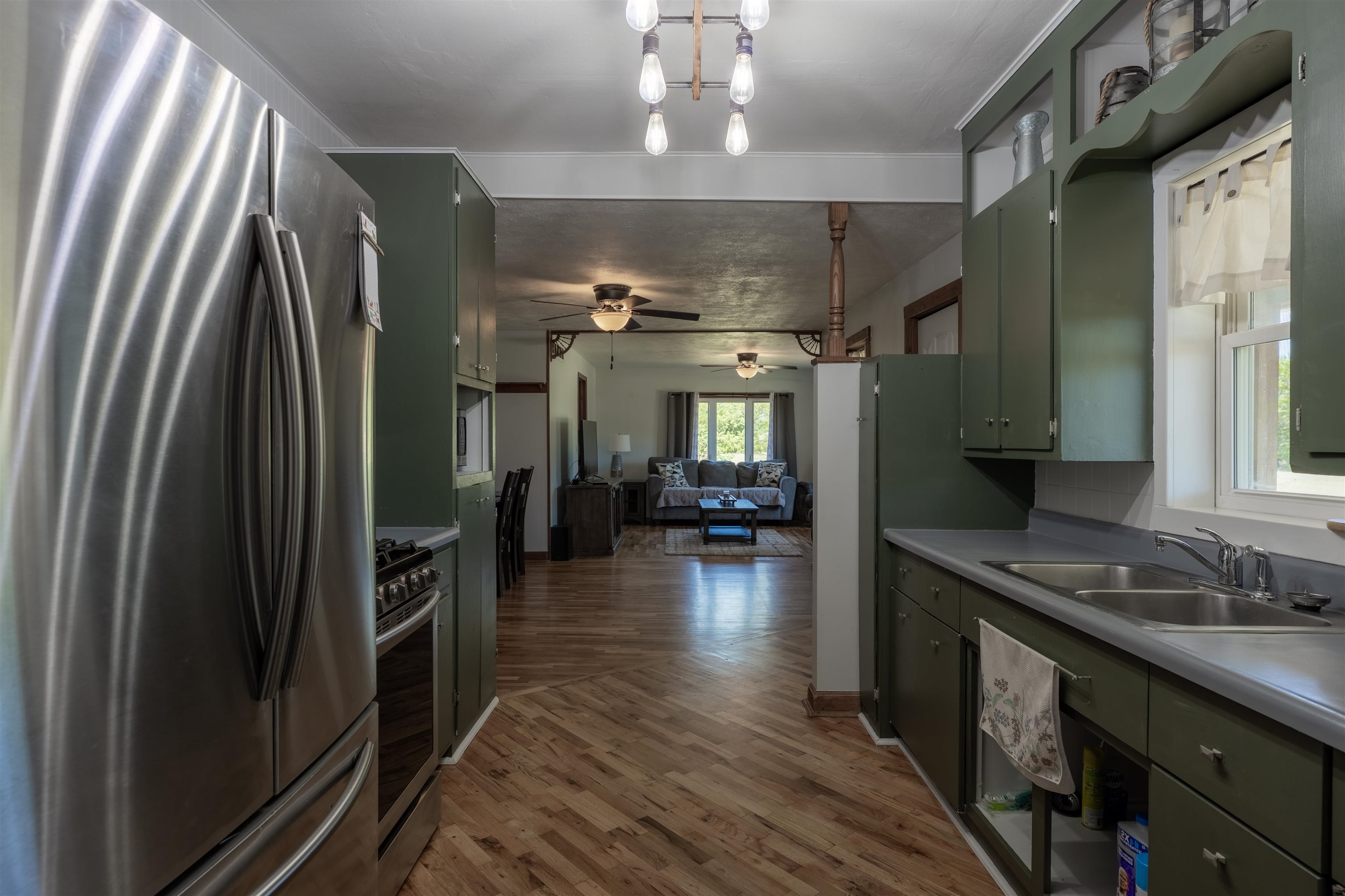 1776 Ivy Rd Property Photo 11