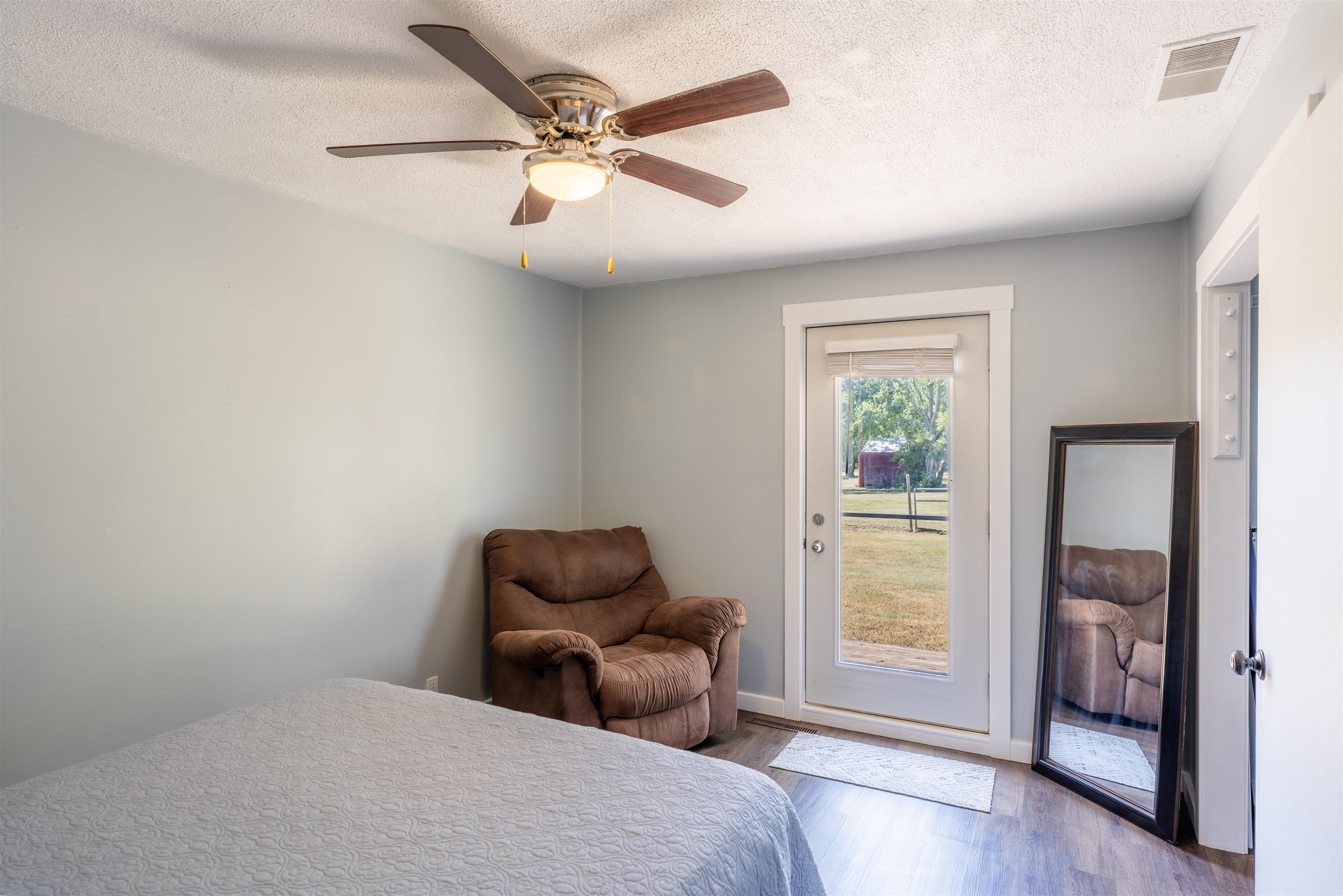 1776 Ivy Rd Property Photo 17