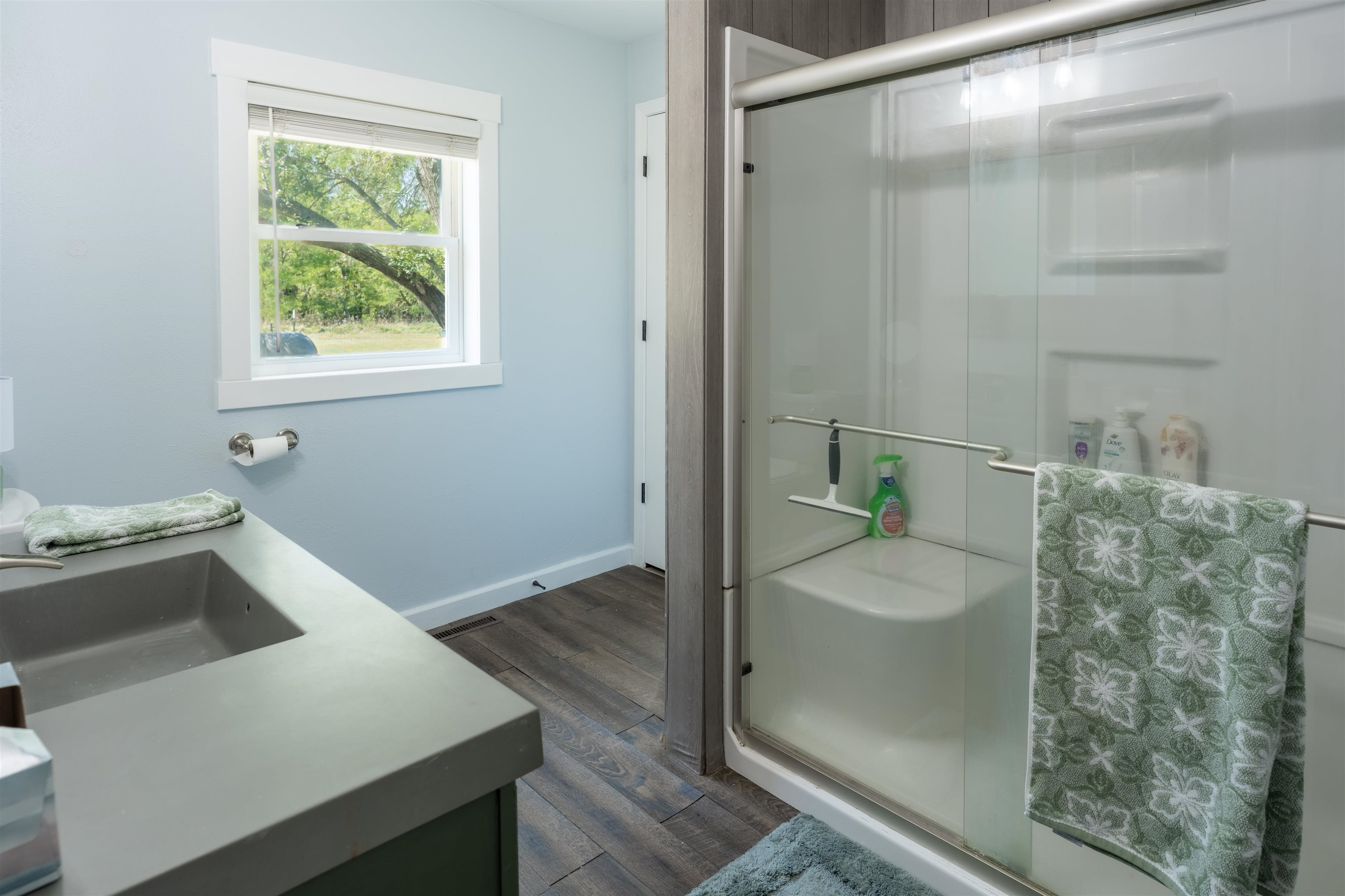 1776 Ivy Rd Property Photo 20