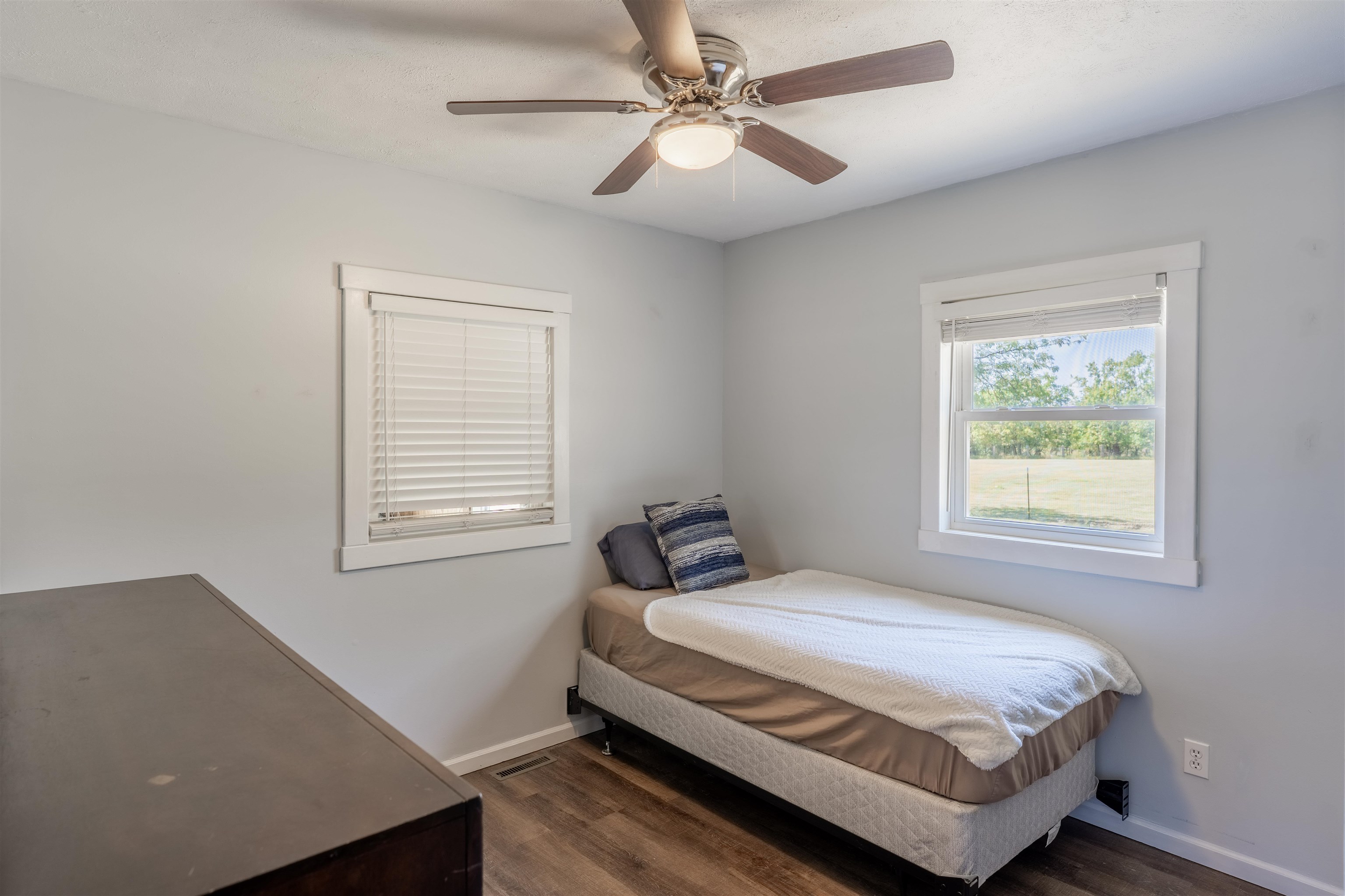1776 Ivy Rd Property Photo 22