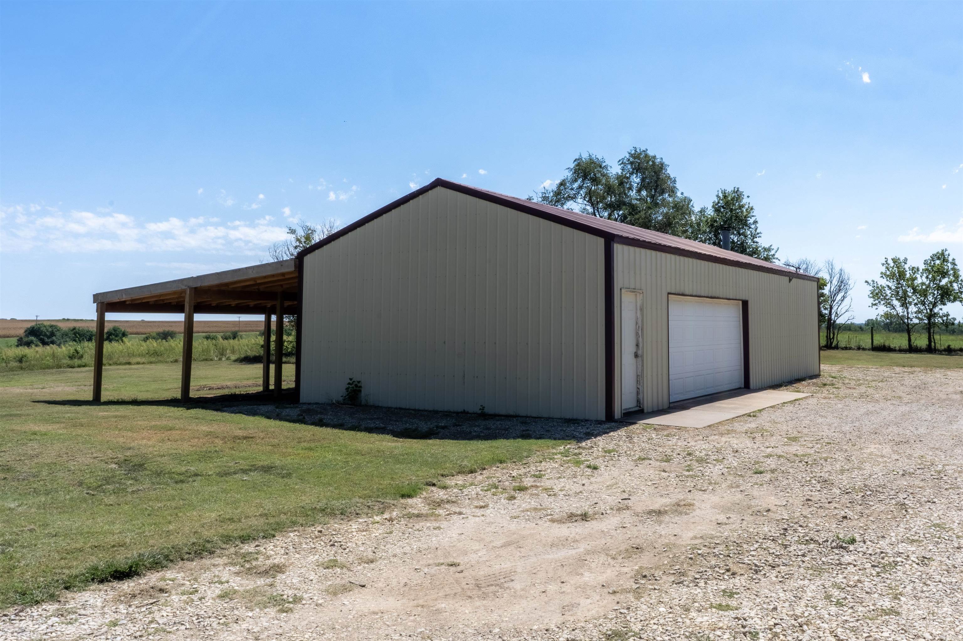 1776 Ivy Rd Property Photo 26
