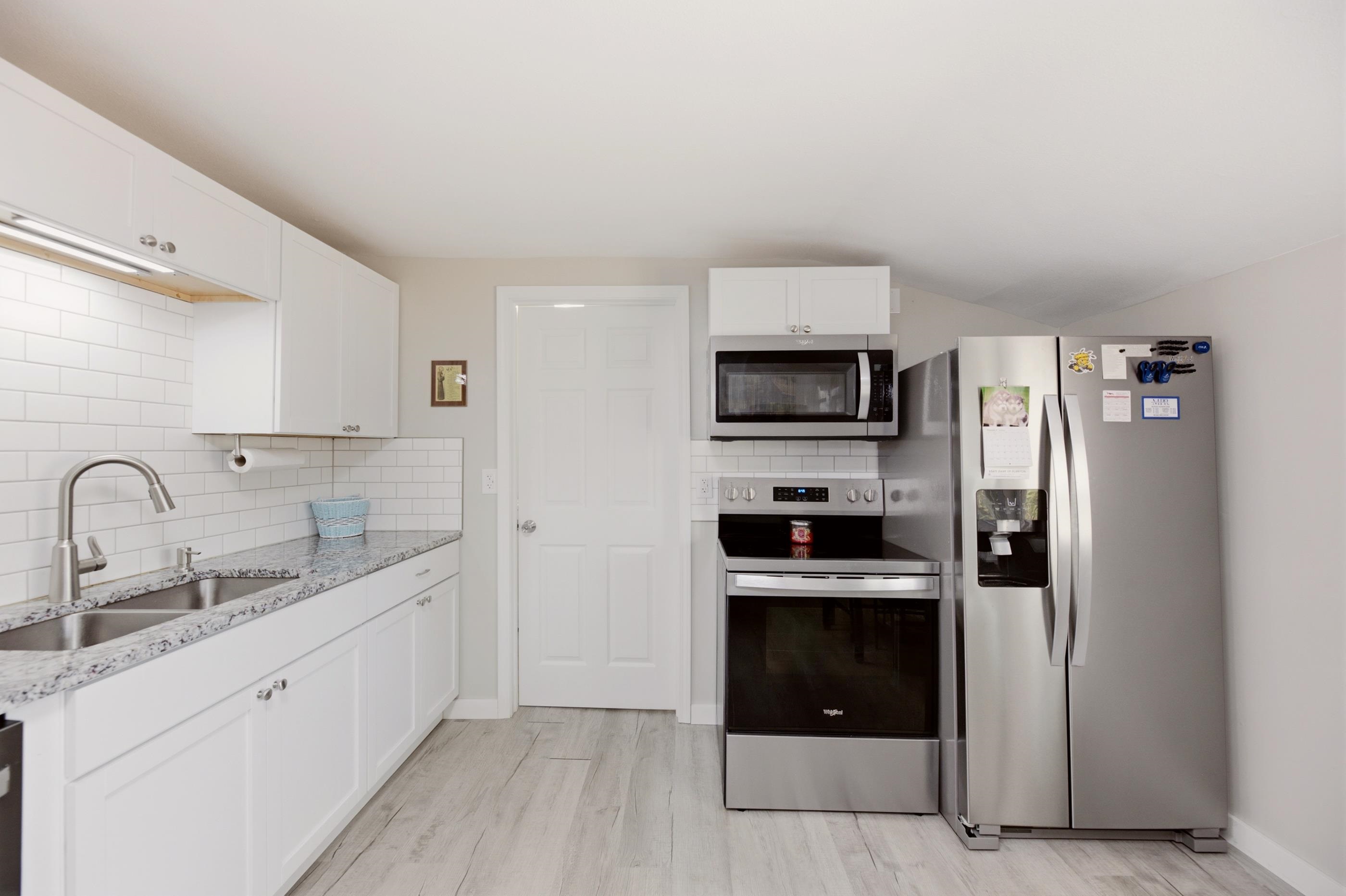 402 E Market Property Photo 20