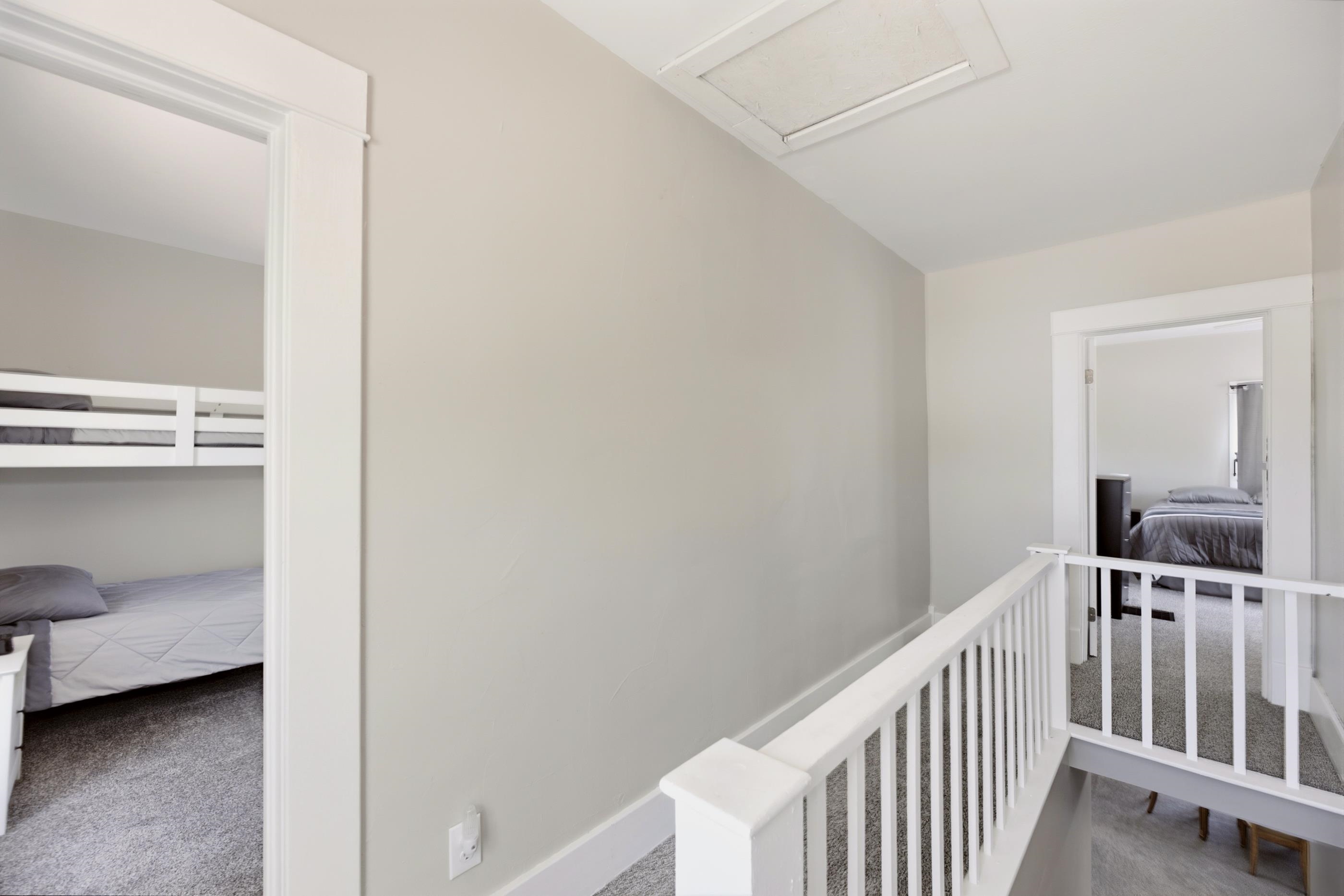 402 E Market Property Photo 25