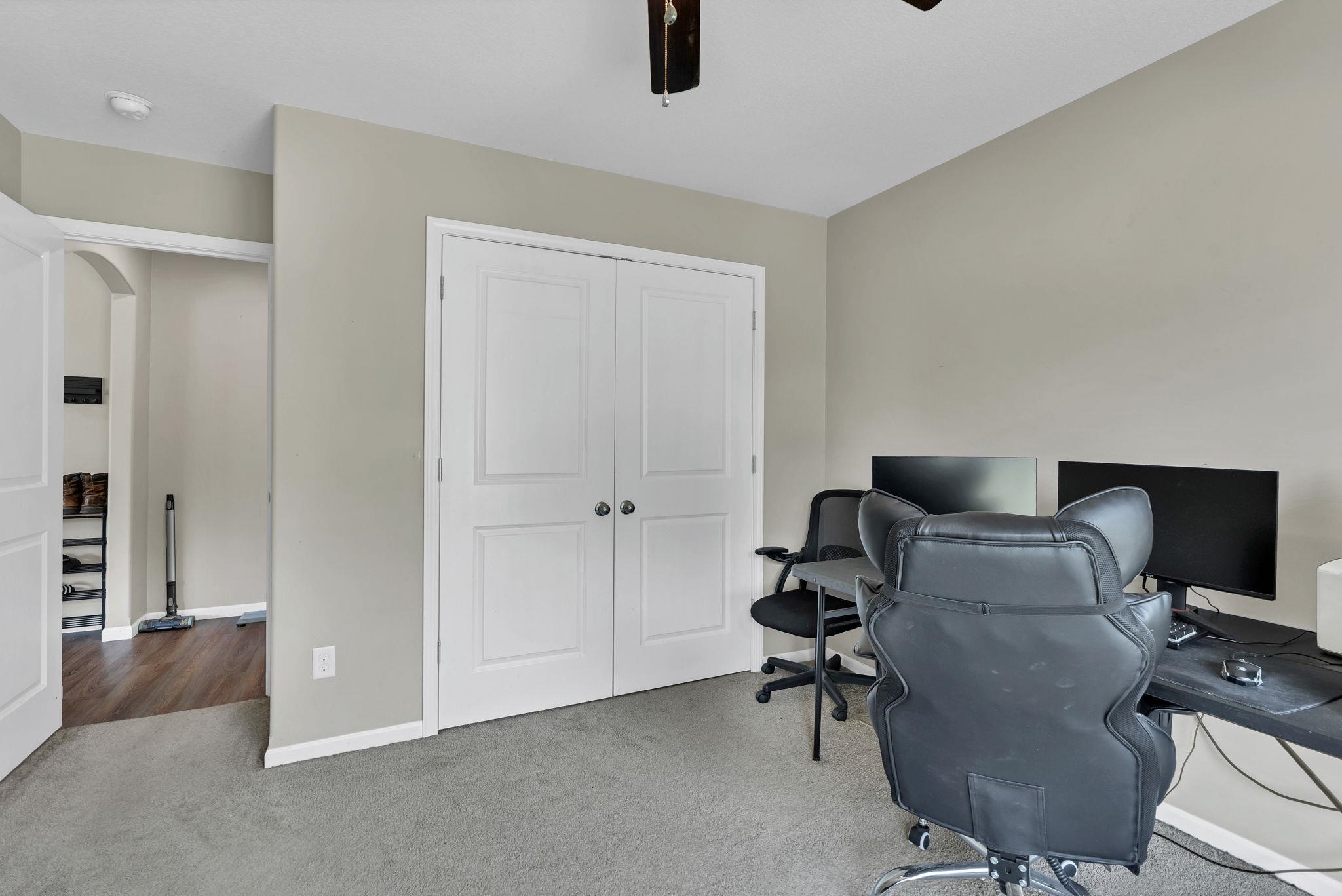 1027-1029 N H St Property Photo 21