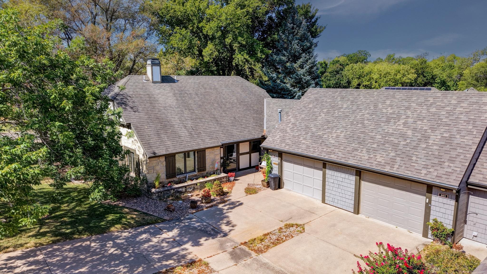 801 Spey Property Photo 2