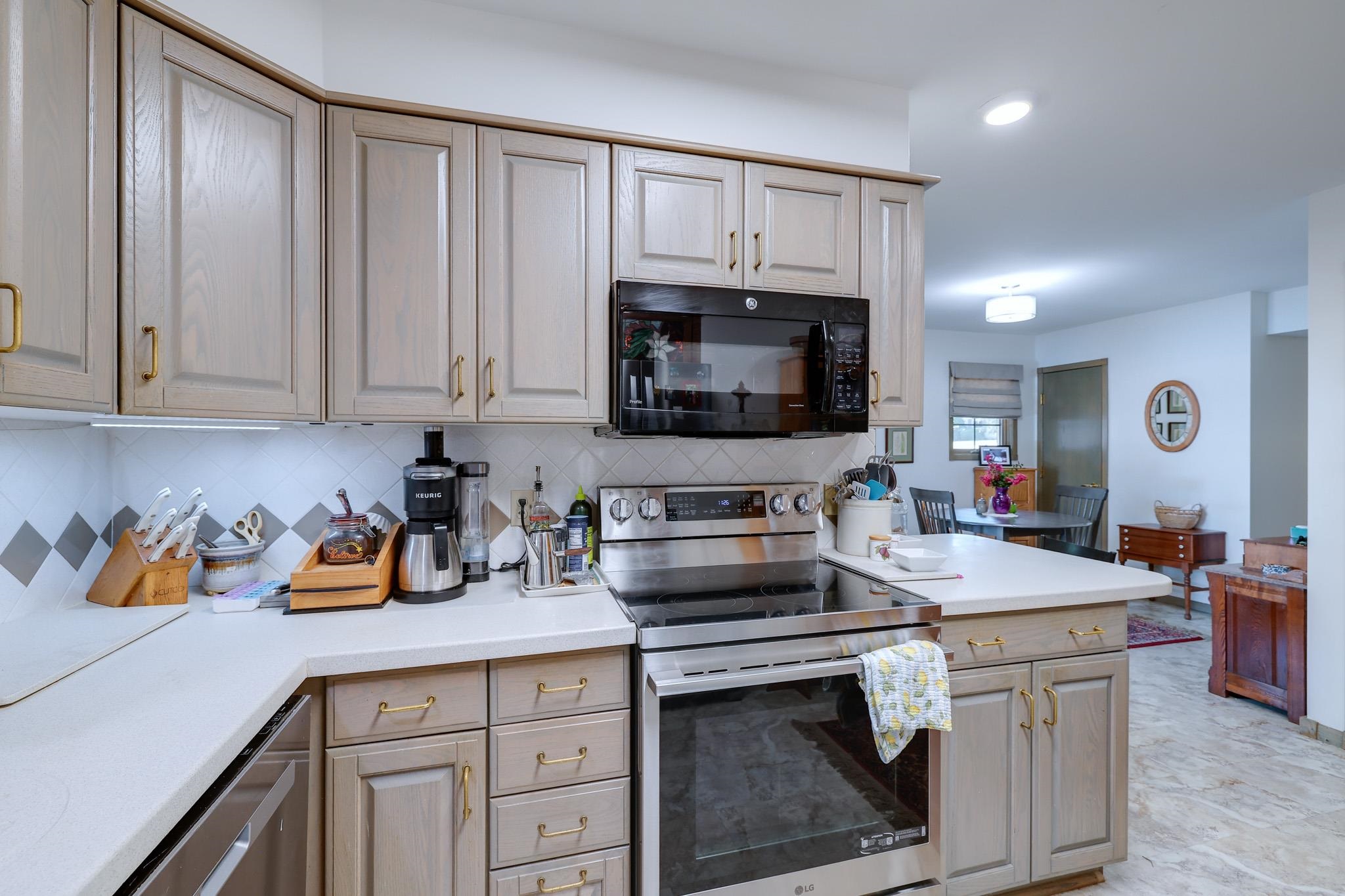 801 Spey Property Photo 11