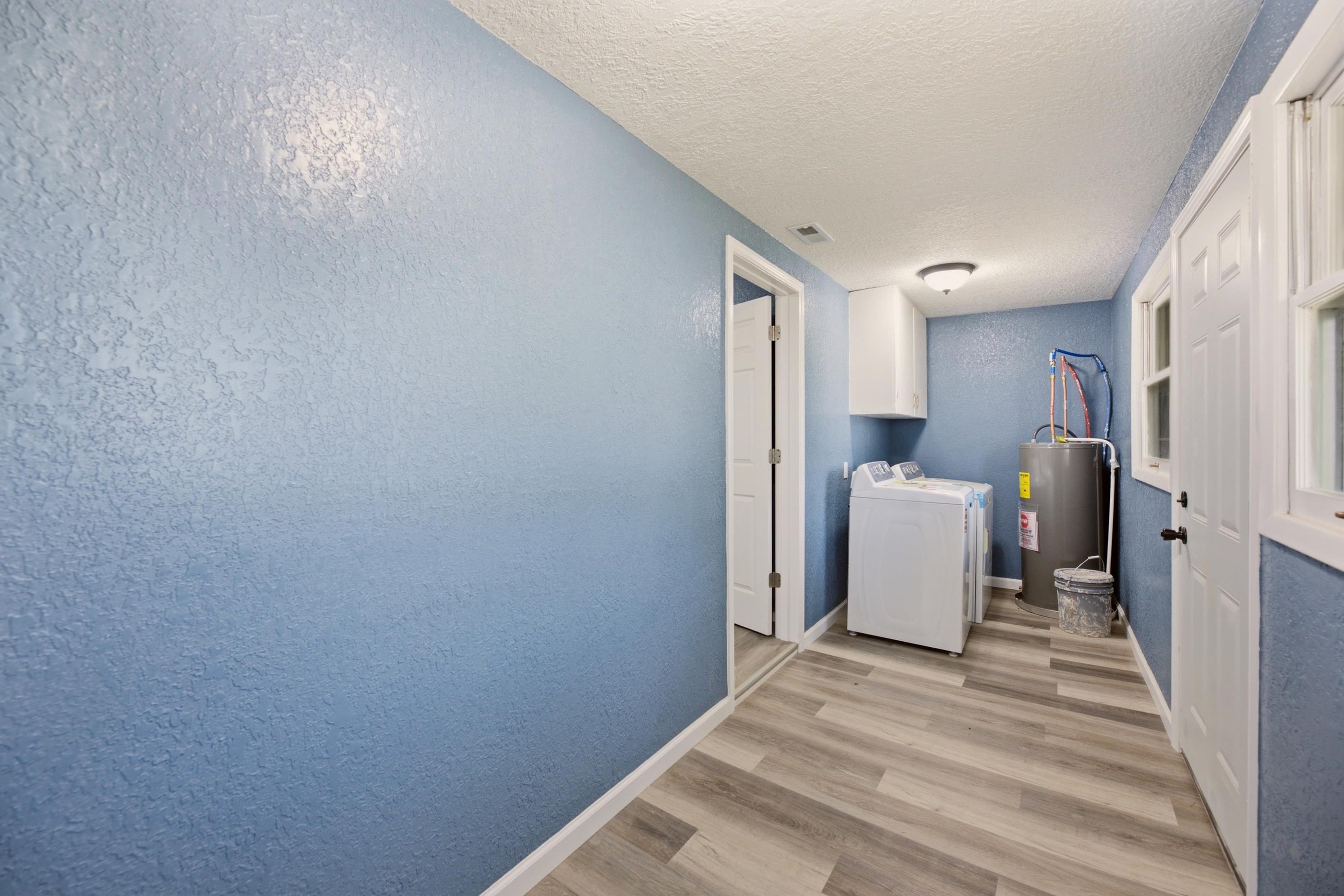 305 S Reno Property Photo 22