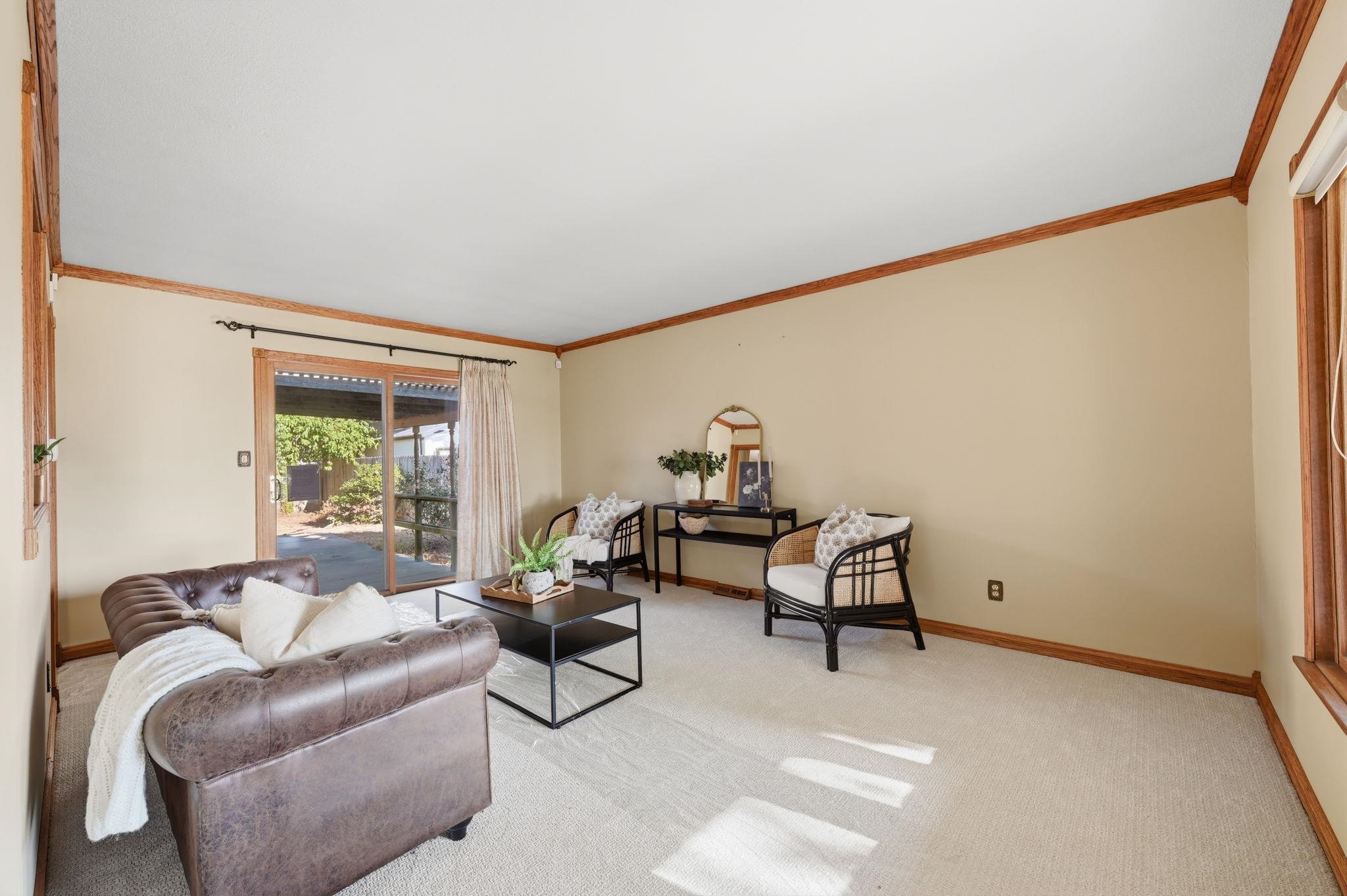 2132 N Mccomas Property Photo 10