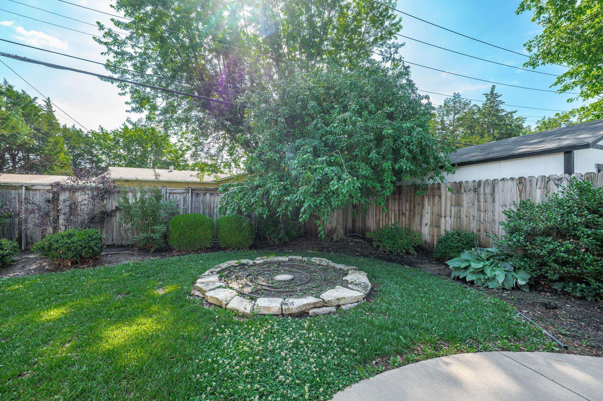 2132 N Mccomas Property Photo 29