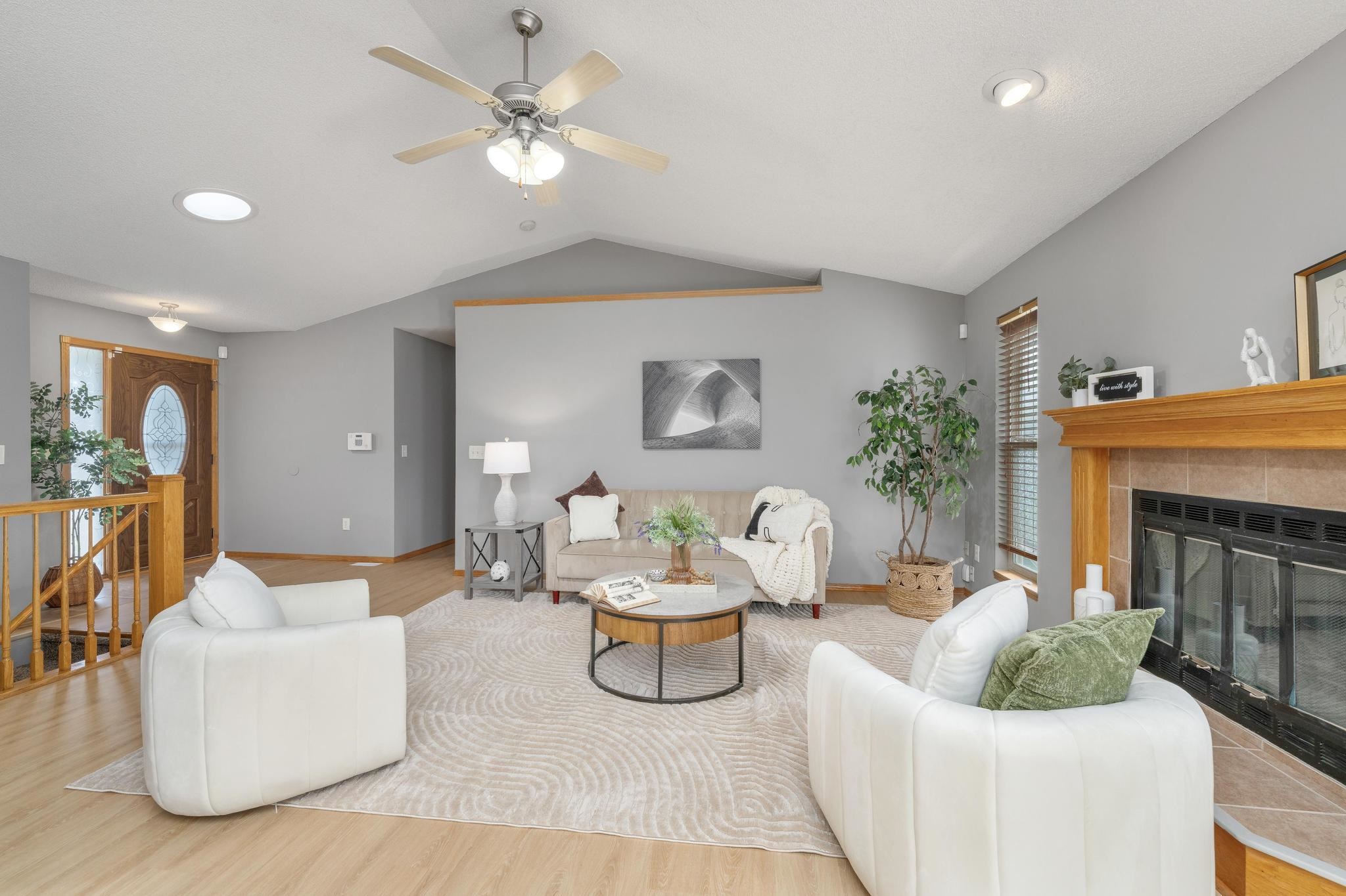 8924 N Ridgewood Property Photo 13