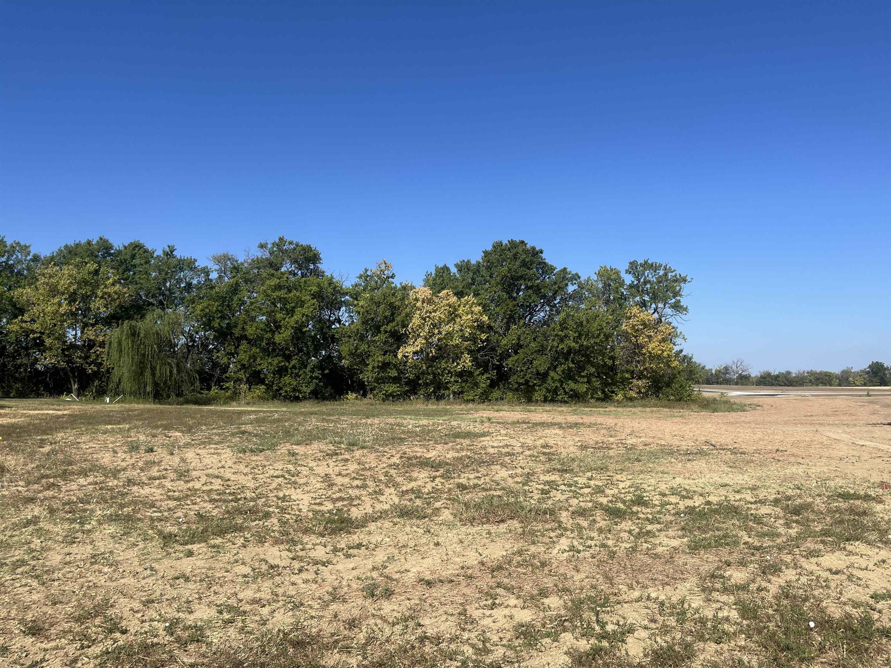 15603 E Rockhill Property Photo 1