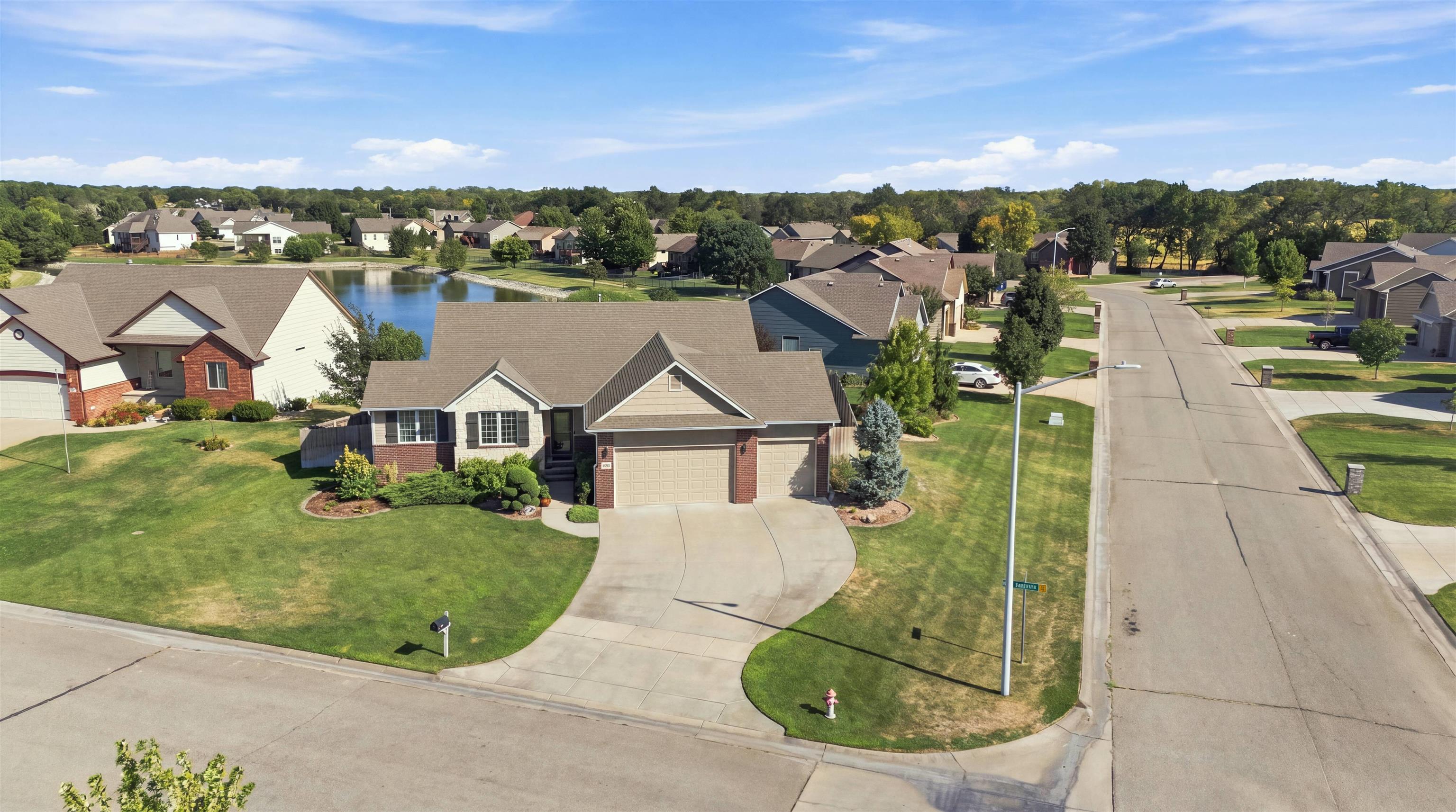 15603 E Hazel Nut Cir Property Photo 2