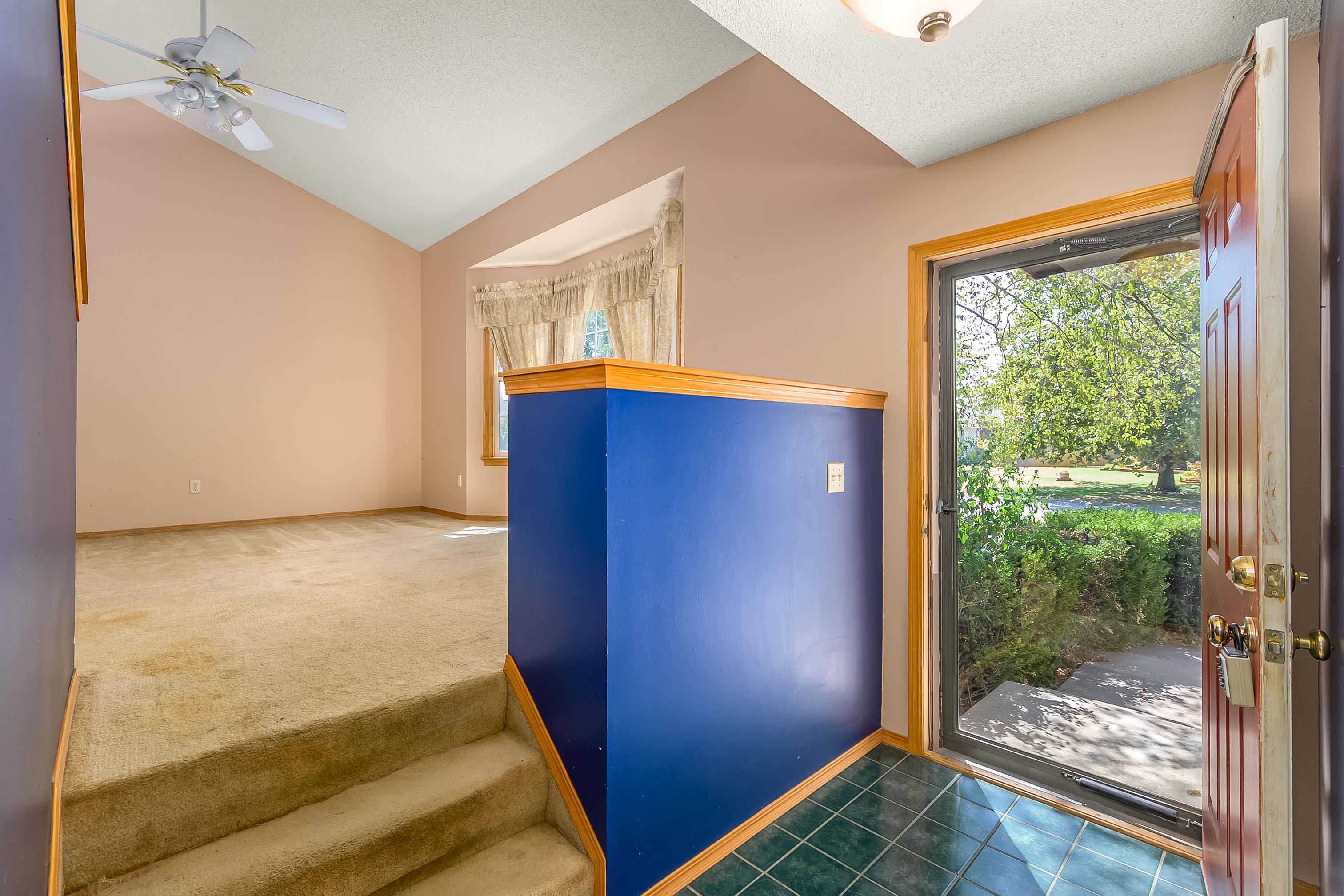 11402 W Lotus St Property Photo 5