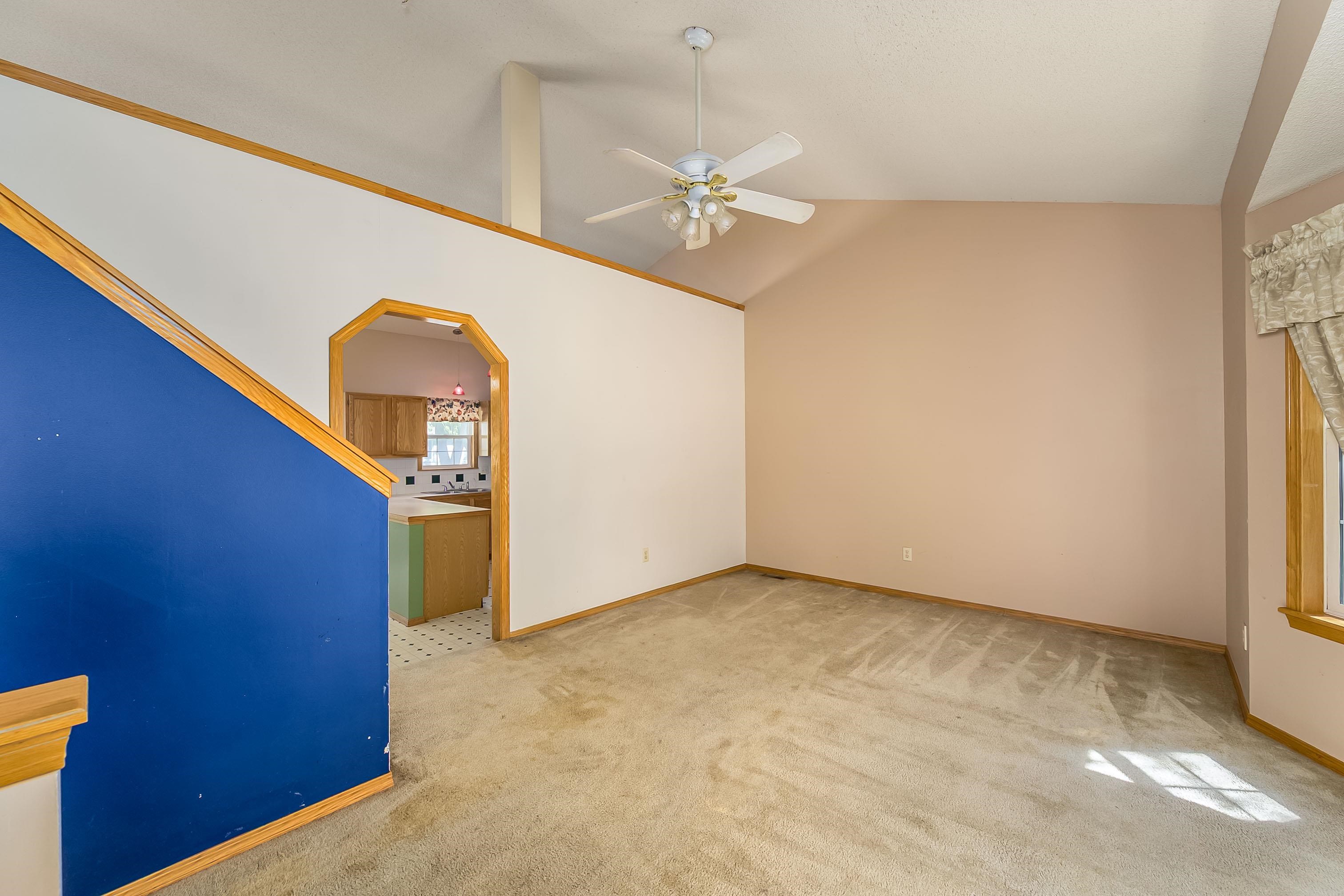 11402 W Lotus St Property Photo 7