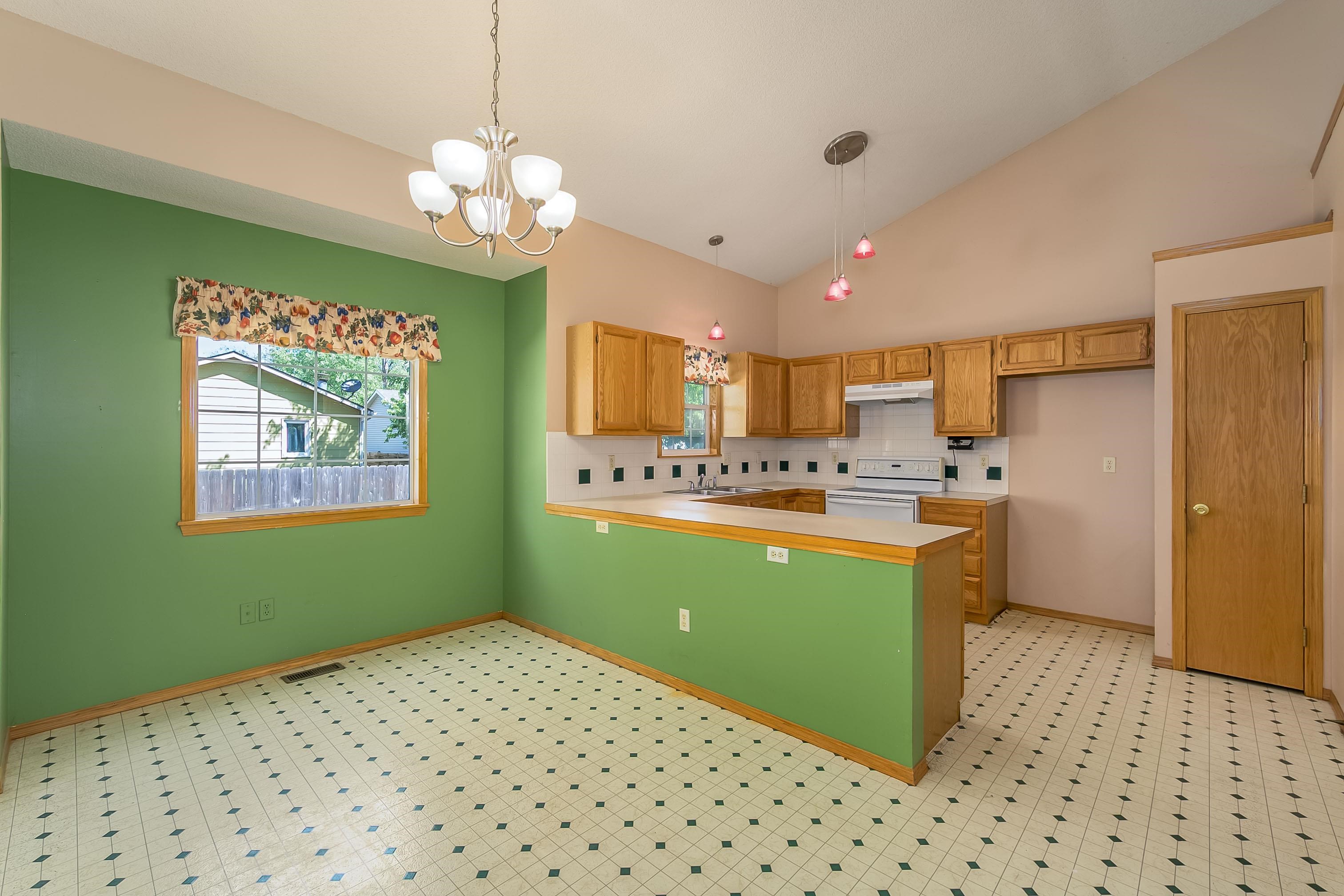 11402 W Lotus St Property Photo 14