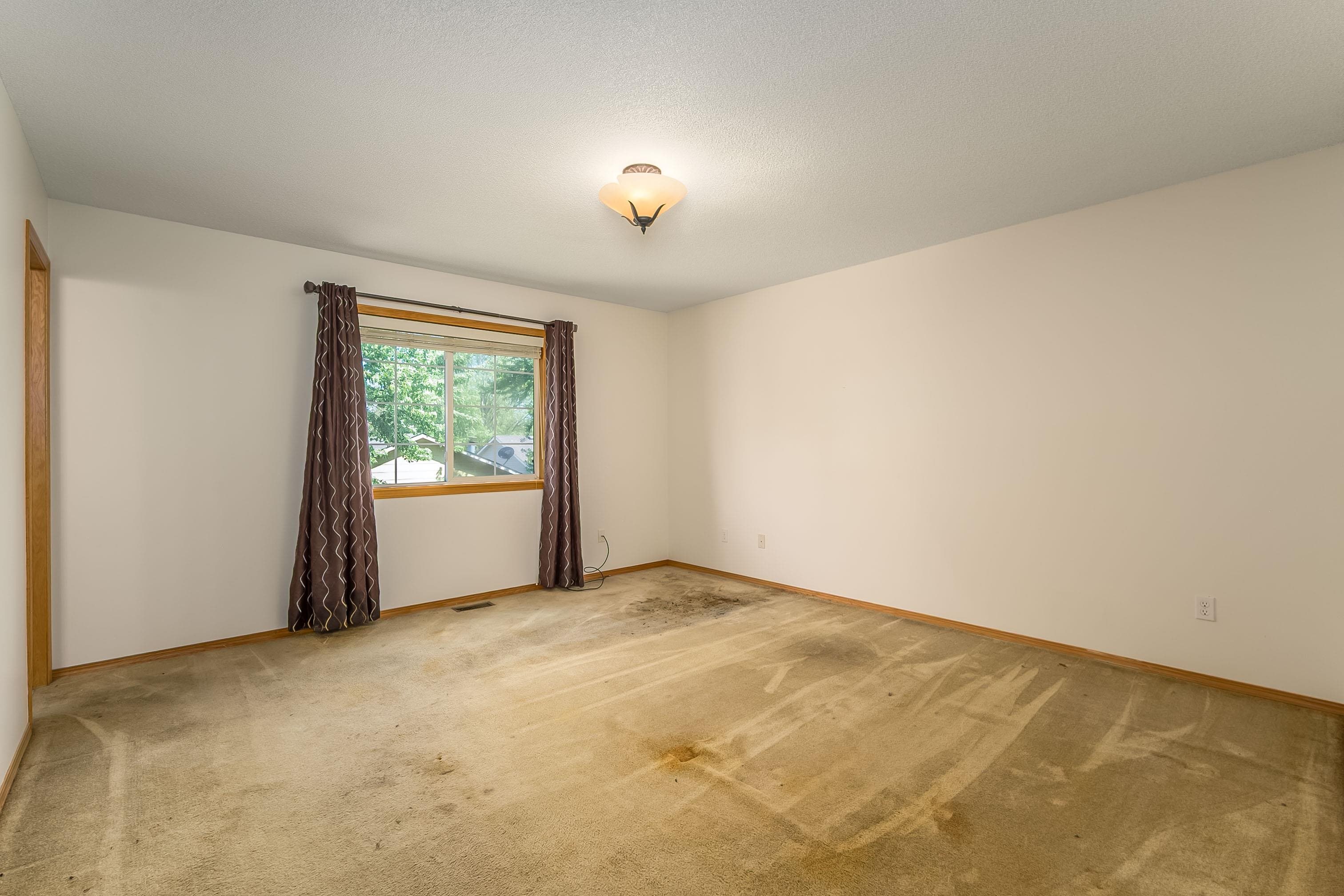 11402 W Lotus St Property Photo 23