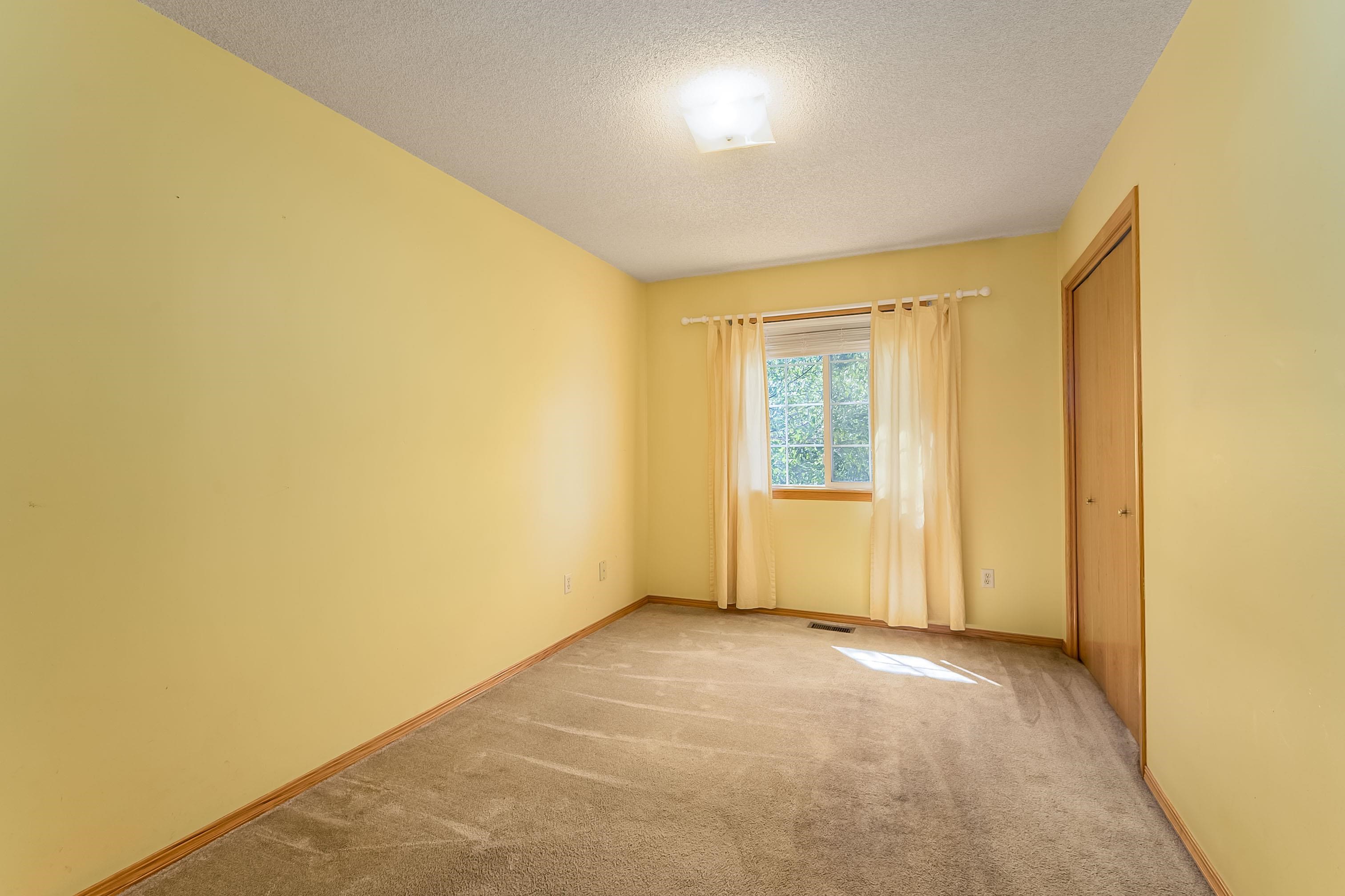 11402 W Lotus St Property Photo 27