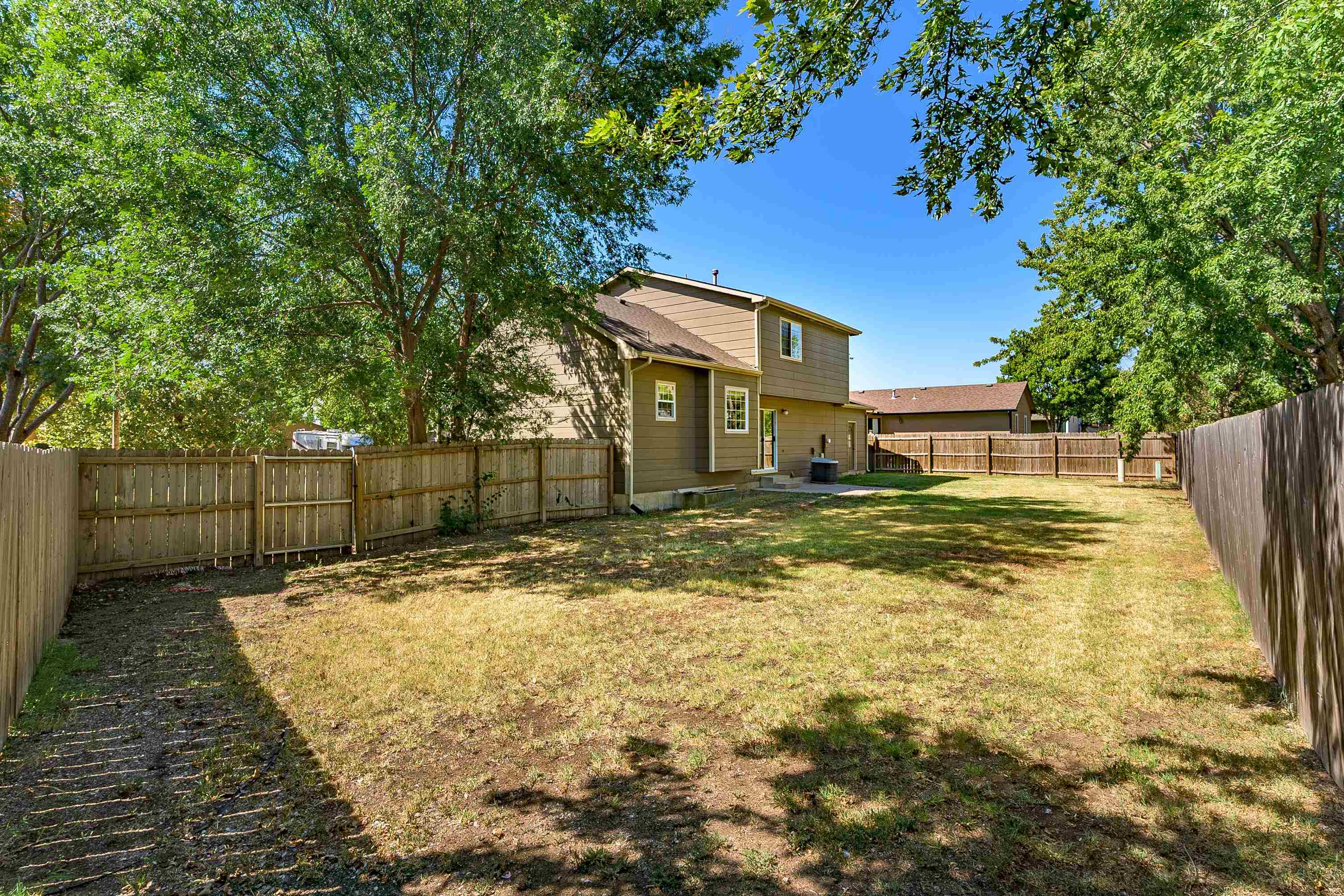 11402 W Lotus St Property Photo 35