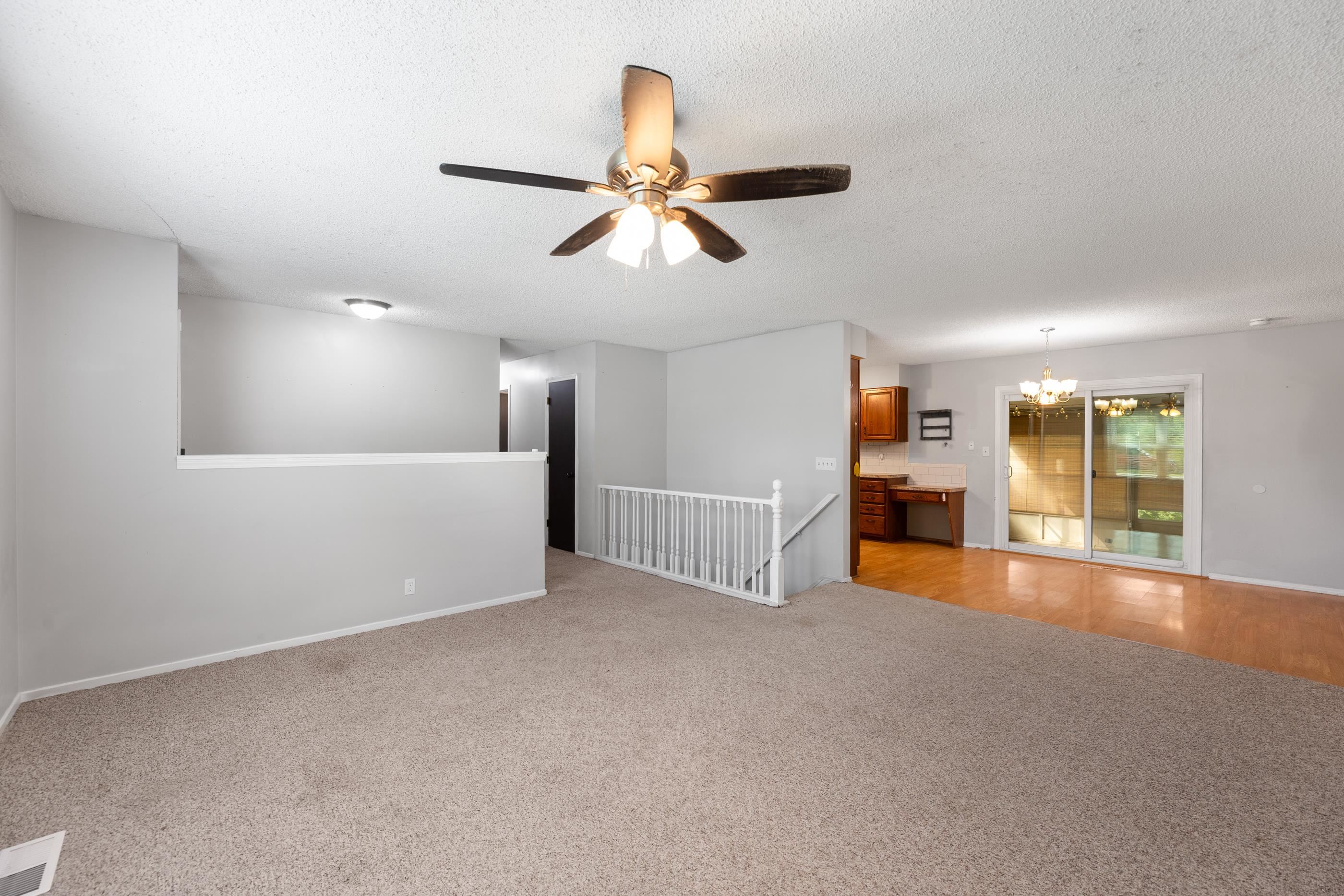 4303 Sequoia St Property Photo 7