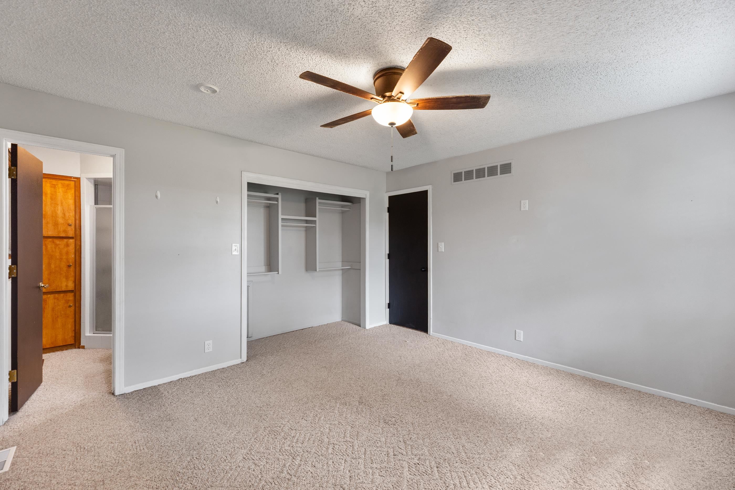 4303 Sequoia St Property Photo 17