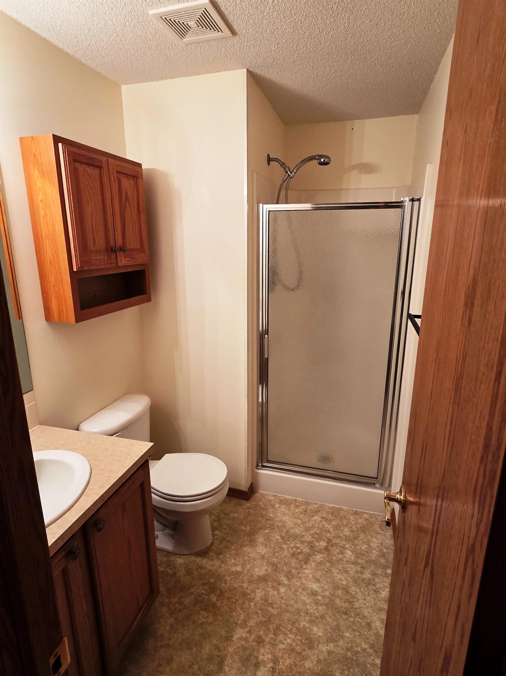 212 Sheffield Property Photo 19