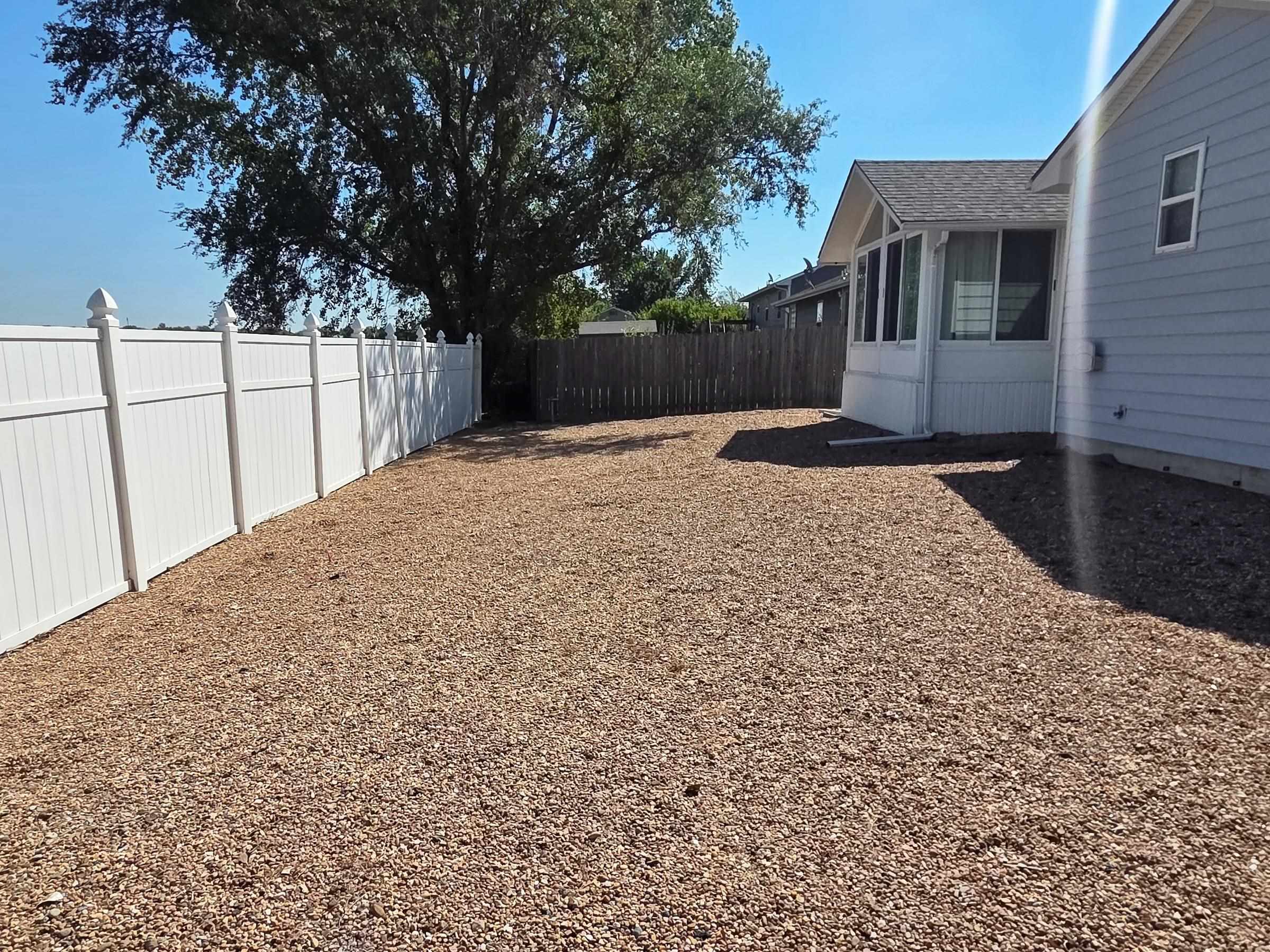 212 Sheffield Property Photo 21