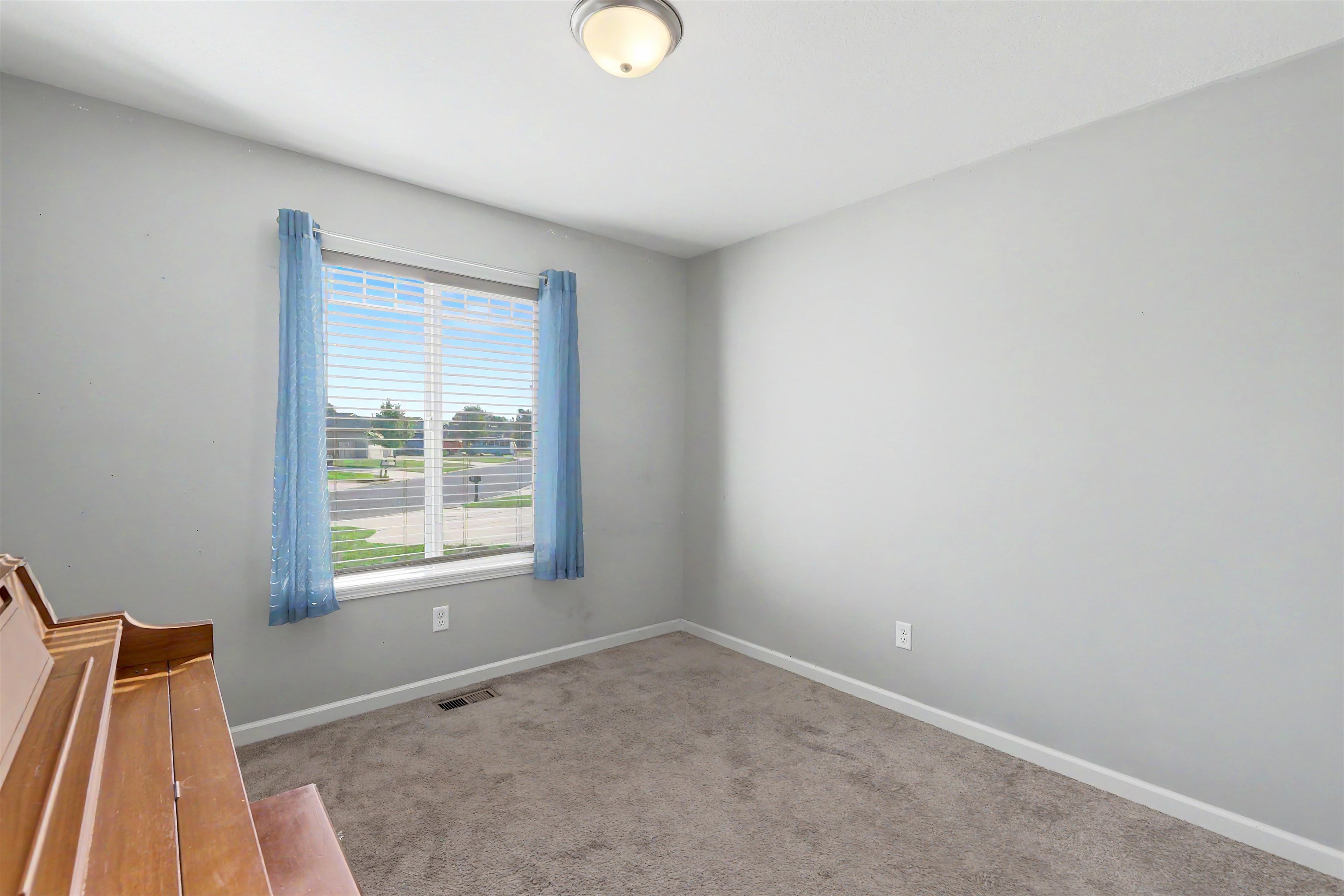 1229 S Ward Property Photo 15