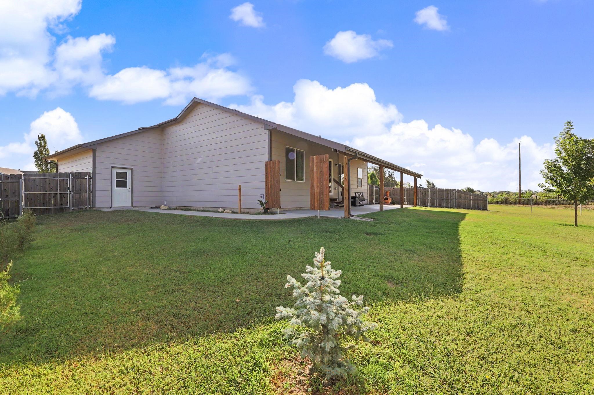 1229 S Ward Property Photo 27