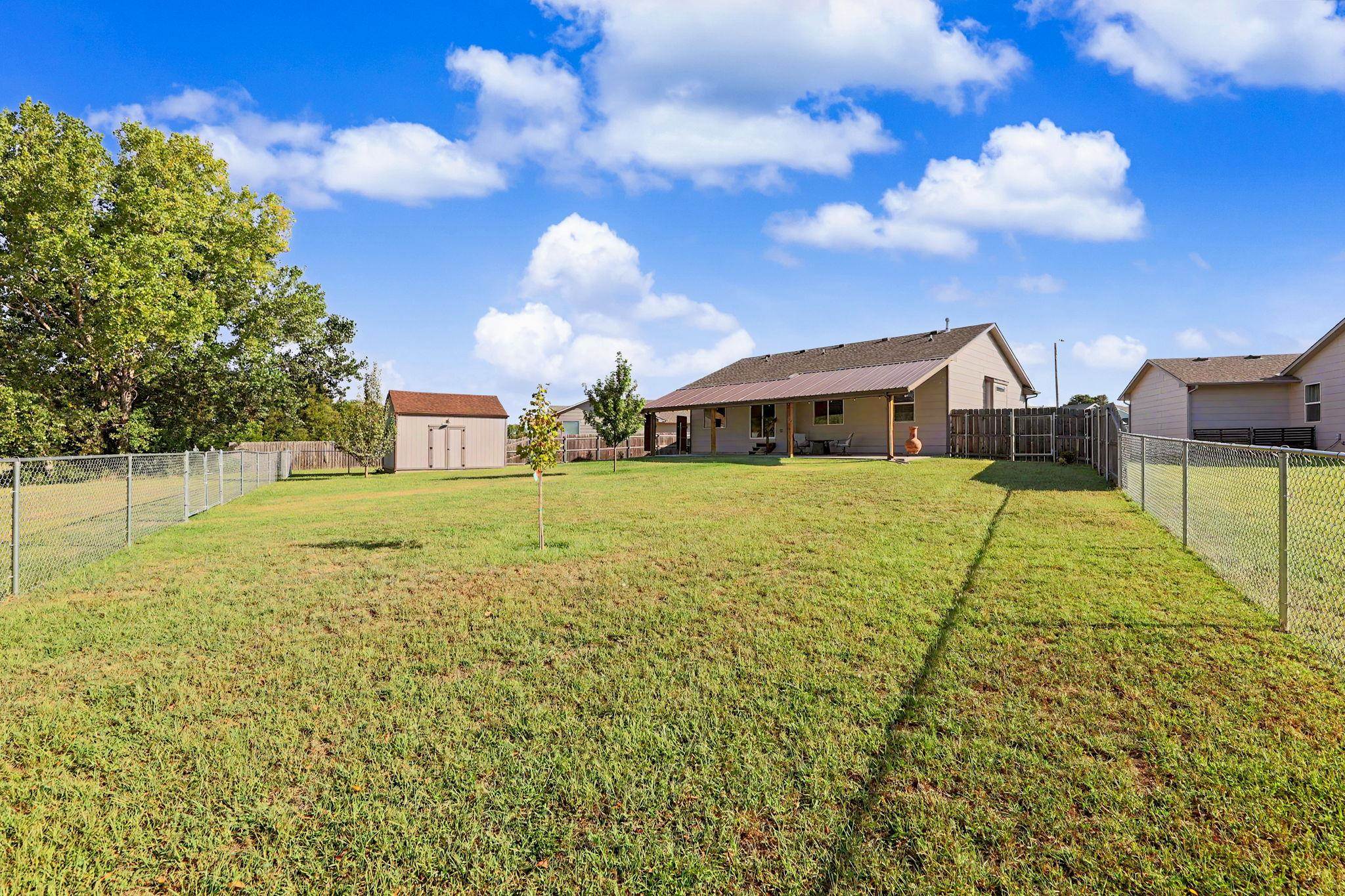 1229 S Ward Property Photo 32