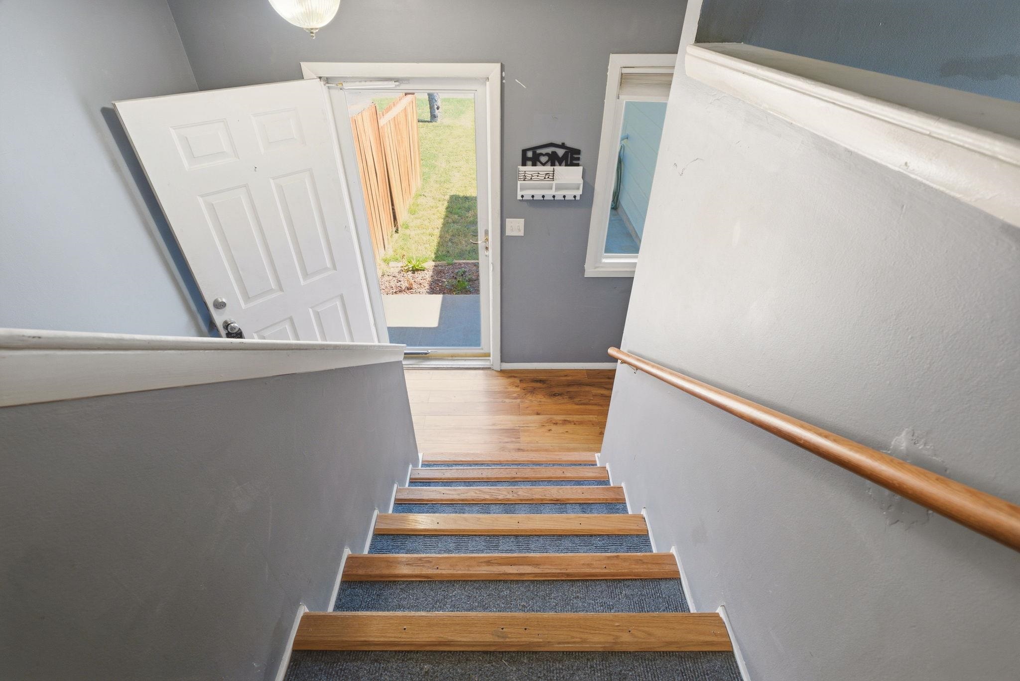 105 N Osage Rd Property Photo 3
