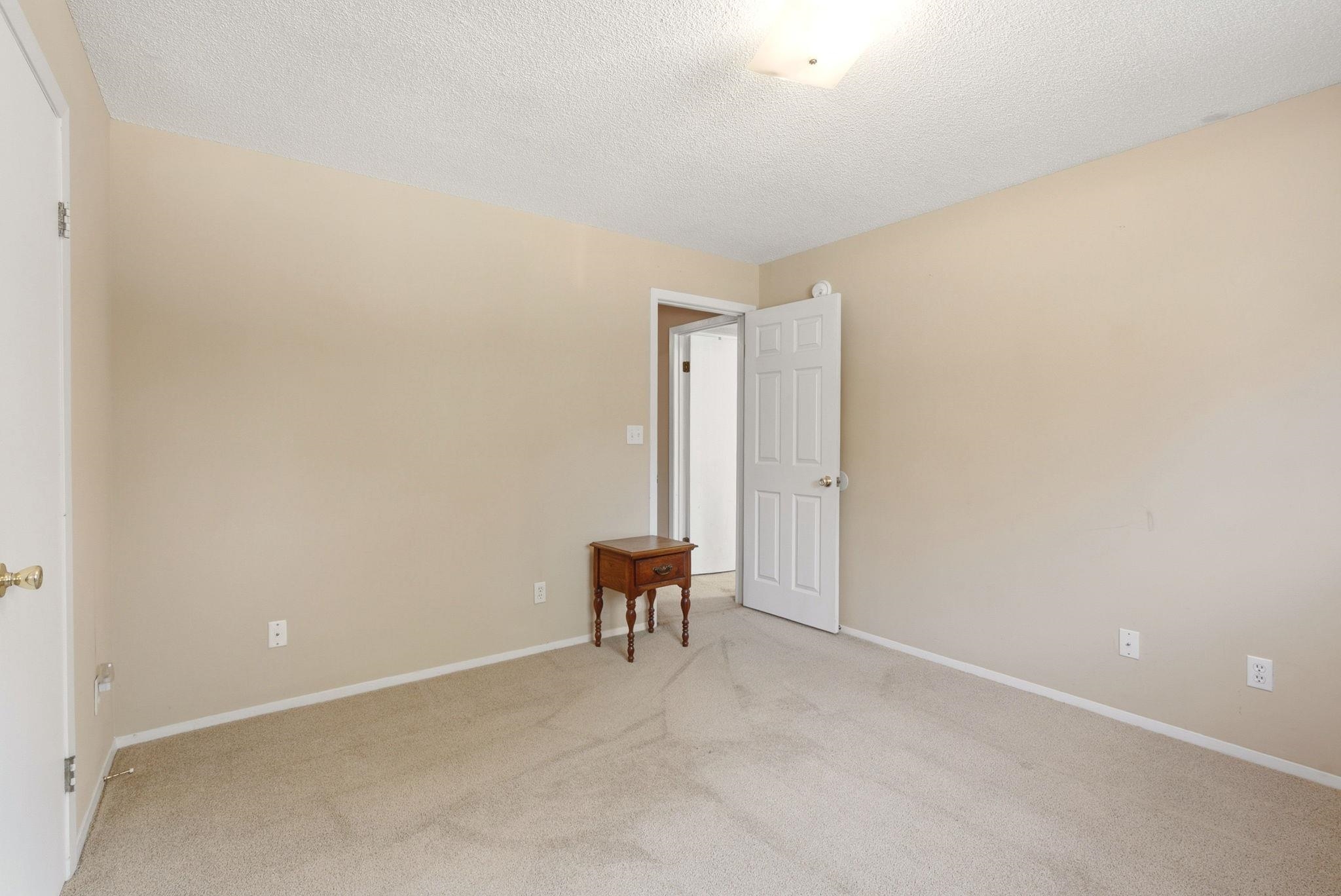 105 N Osage Rd Property Photo 20