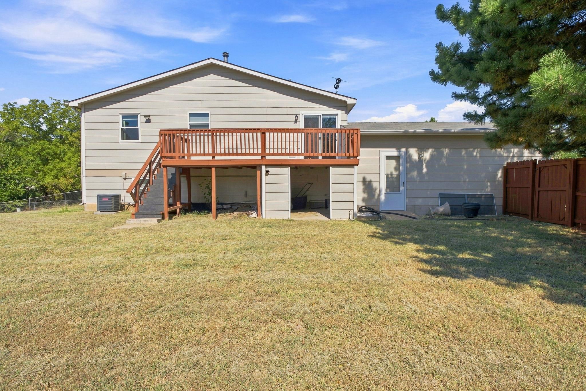 105 N Osage Rd Property Photo 26