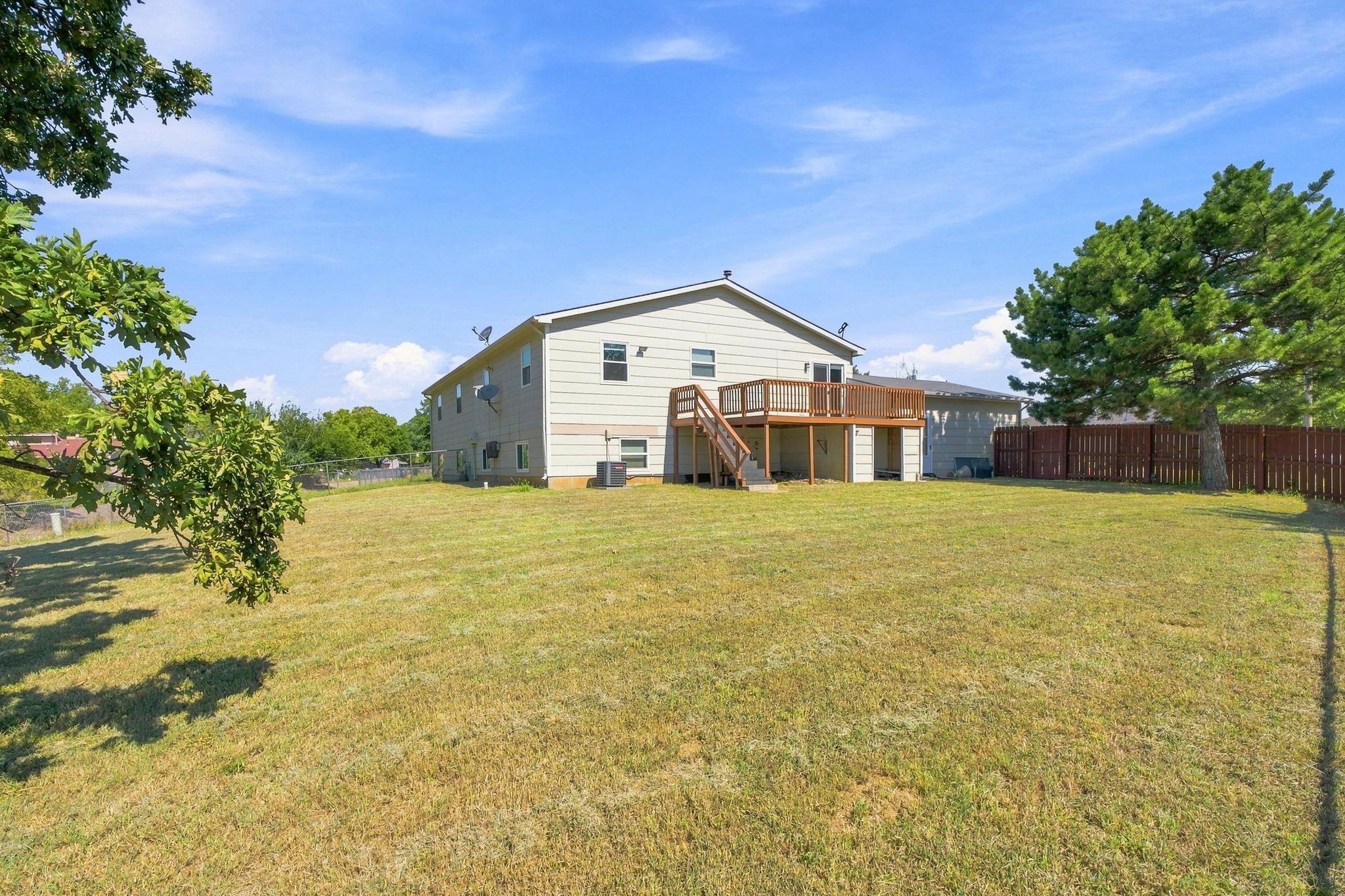 105 N Osage Rd Property Photo 29