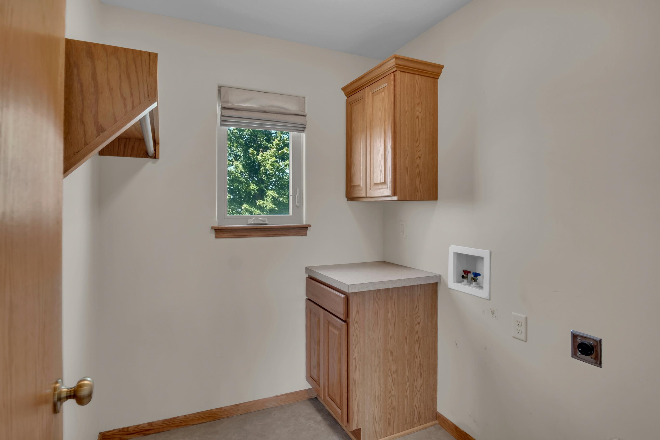 1436 Main St Property Photo 16