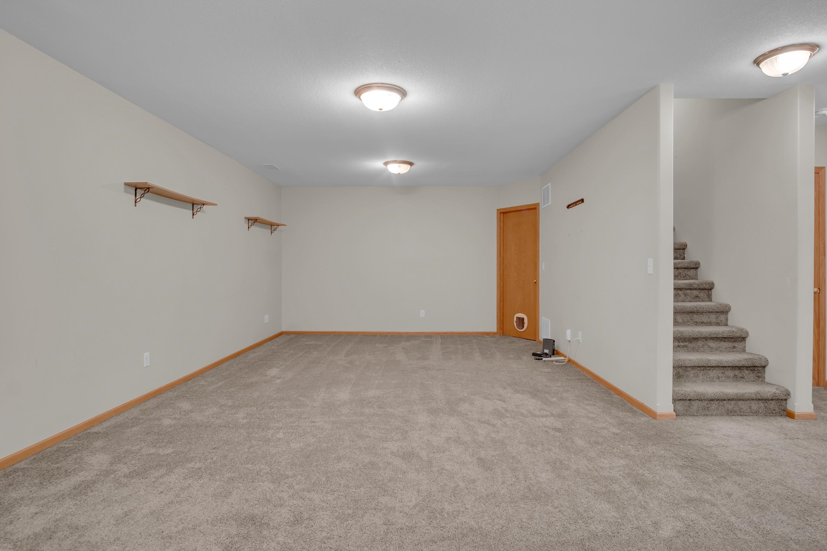 1436 Main St Property Photo 25