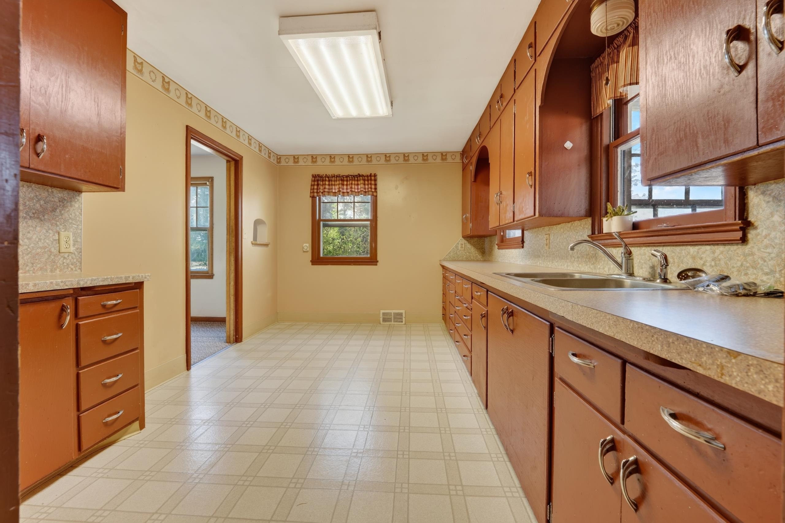1145 State Road 14 Property Photo 6