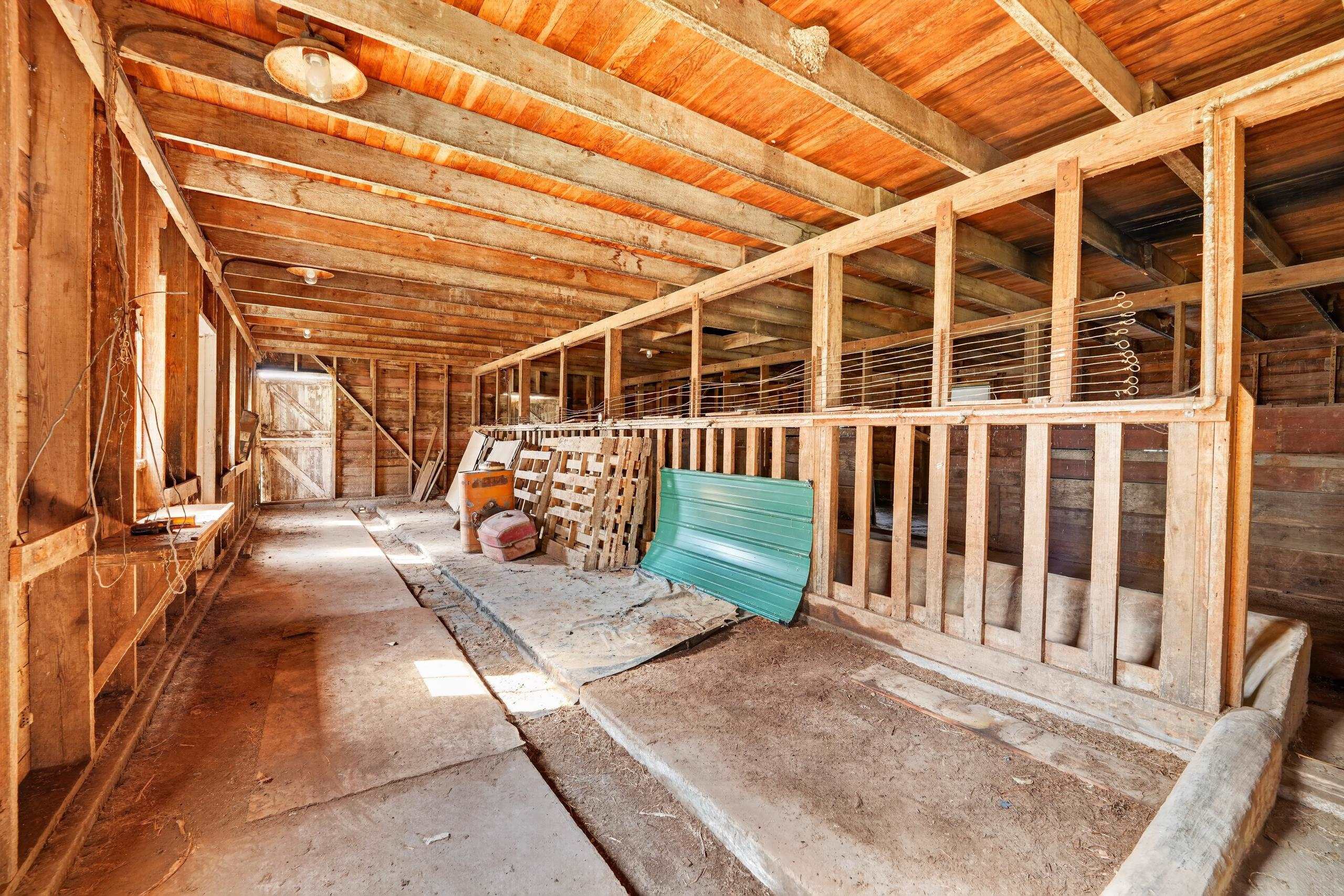 1145 State Road 14 Property Photo 33