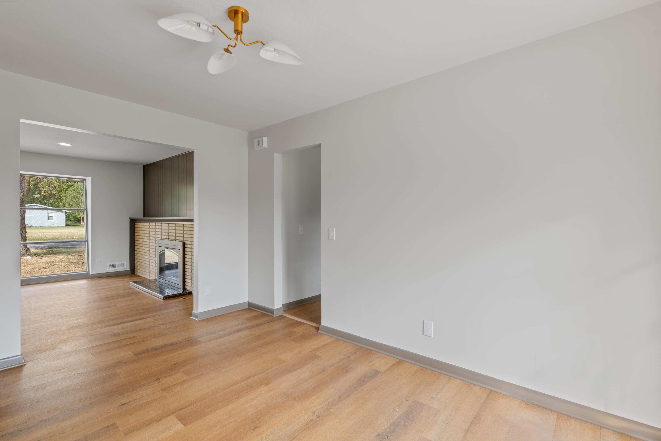 2840 N Halstead St Property Photo 8
